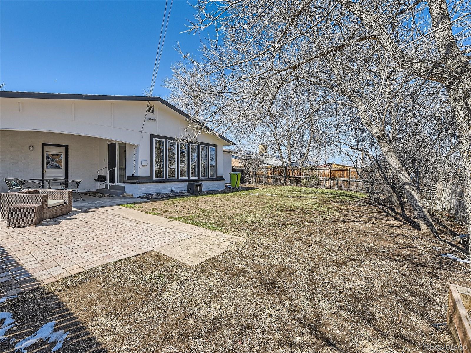 MLS Image #33 for 1926 s newton street,denver, Colorado