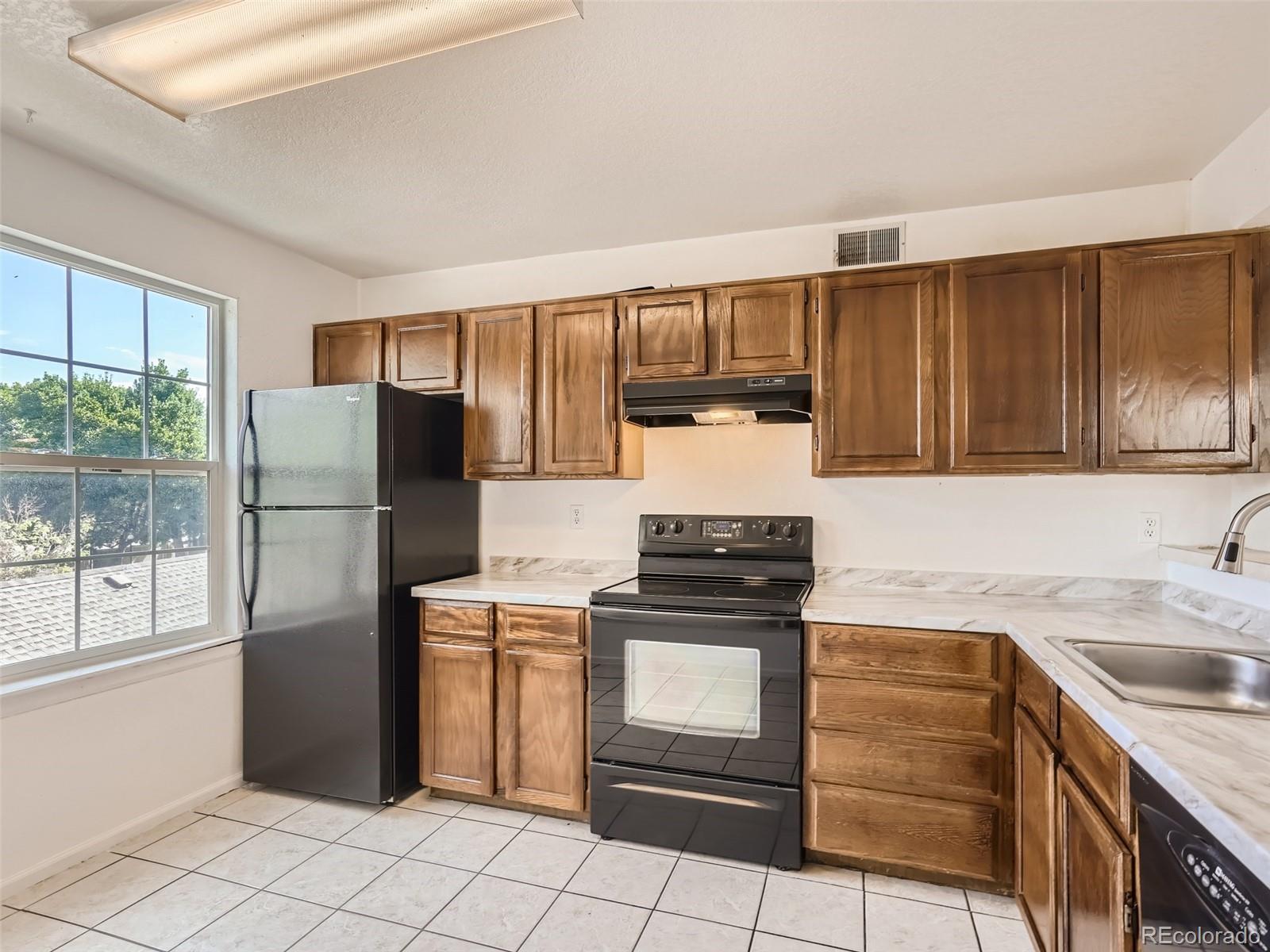 MLS Image #3 for 5755 w atlantic place,lakewood, Colorado