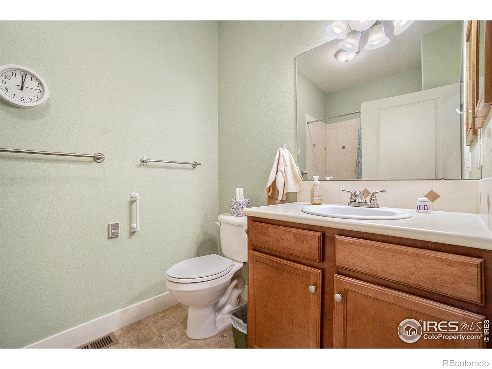 MLS Image #17 for 4751  pleasant oak drive,fort collins, Colorado