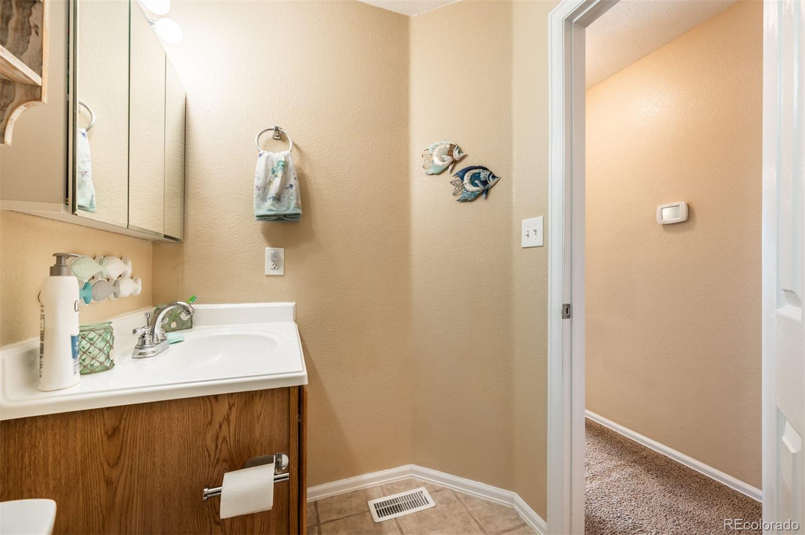 MLS Image #22 for 40 s fairknoll drive,pueblo west, Colorado