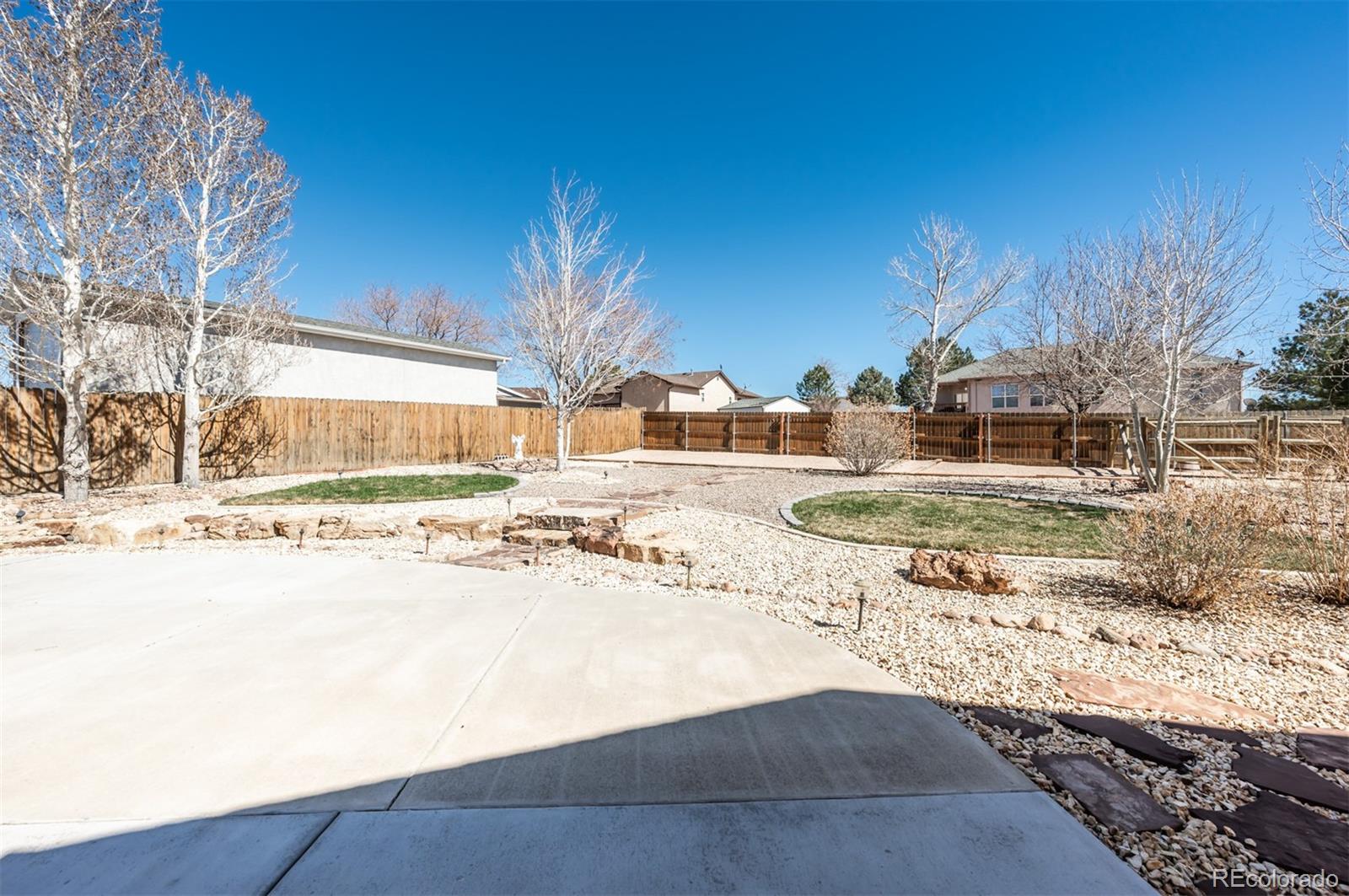 MLS Image #38 for 40 s fairknoll drive,pueblo west, Colorado