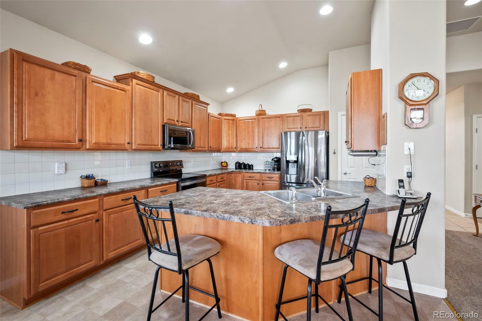 MLS Image #12 for 6868  silverleaf avenue,firestone, Colorado