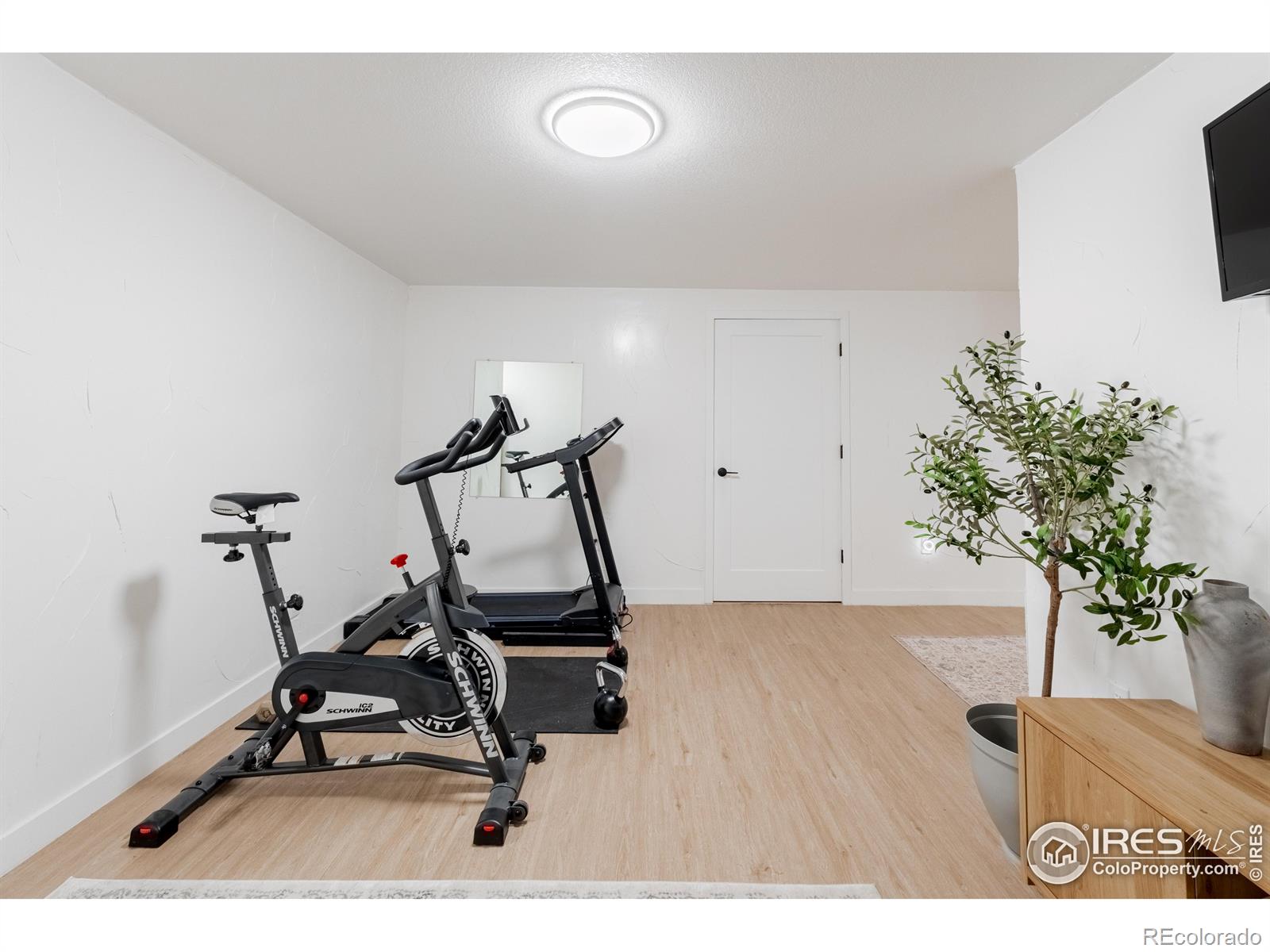 MLS Image #21 for 605  valley view road,loveland, Colorado