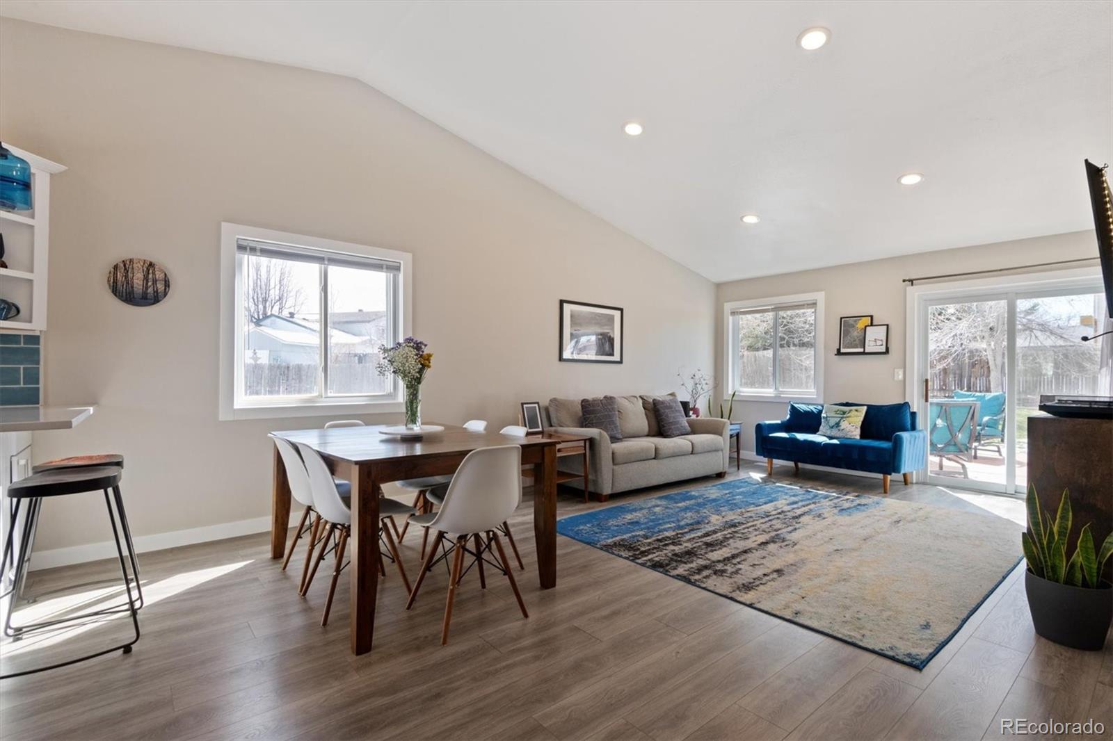 MLS Image #3 for 4889 s hoyt street,littleton, Colorado