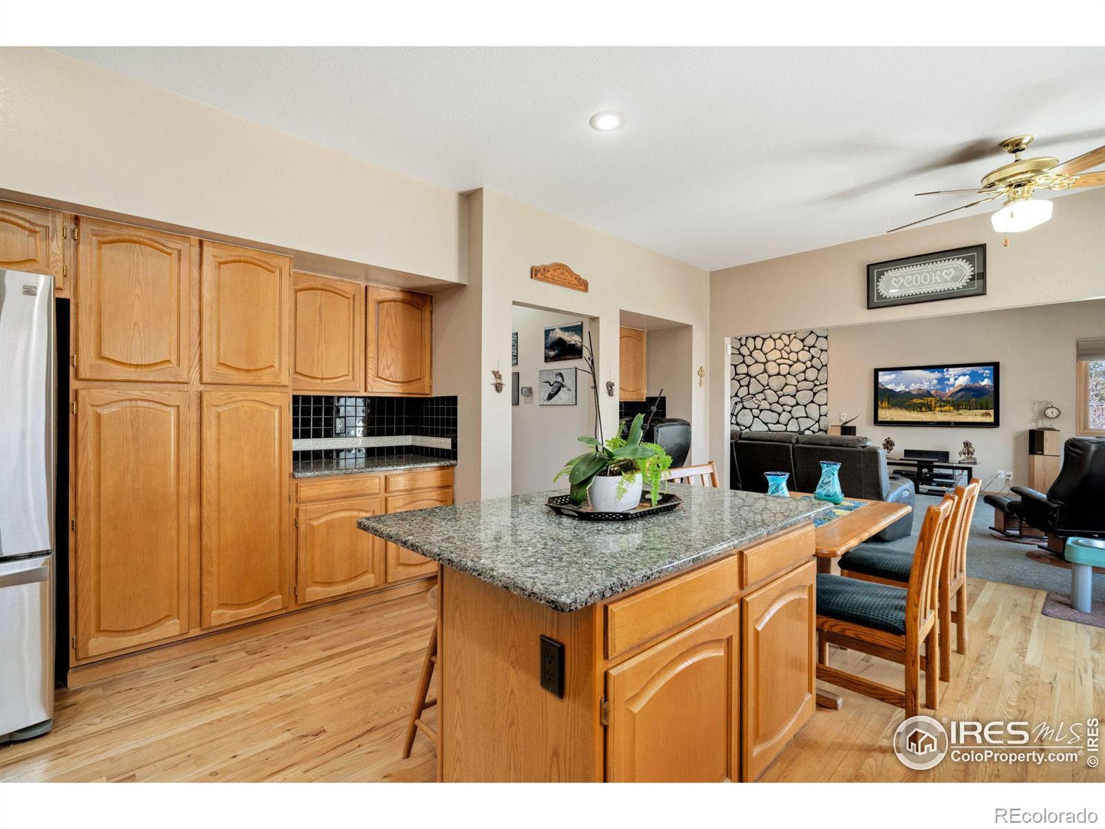 MLS Image #13 for 2420  willow lane,longmont, Colorado