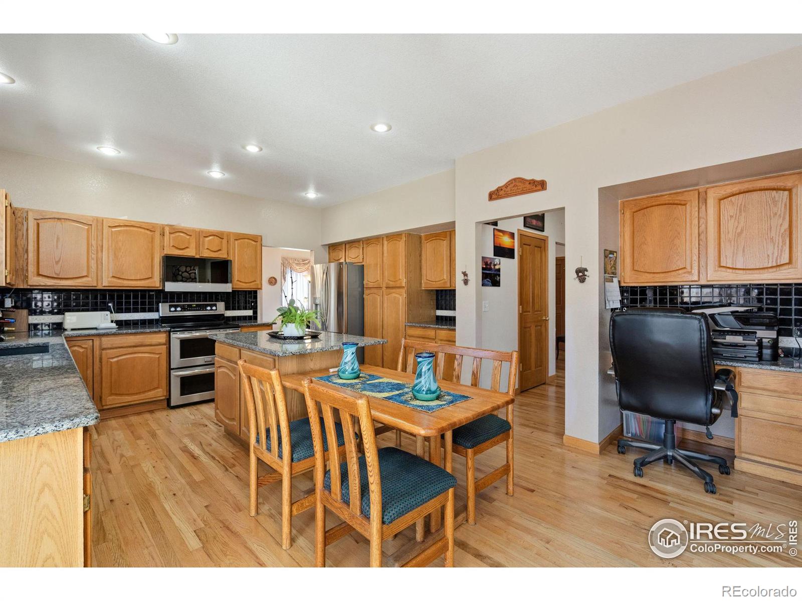 MLS Image #14 for 2420  willow lane,longmont, Colorado