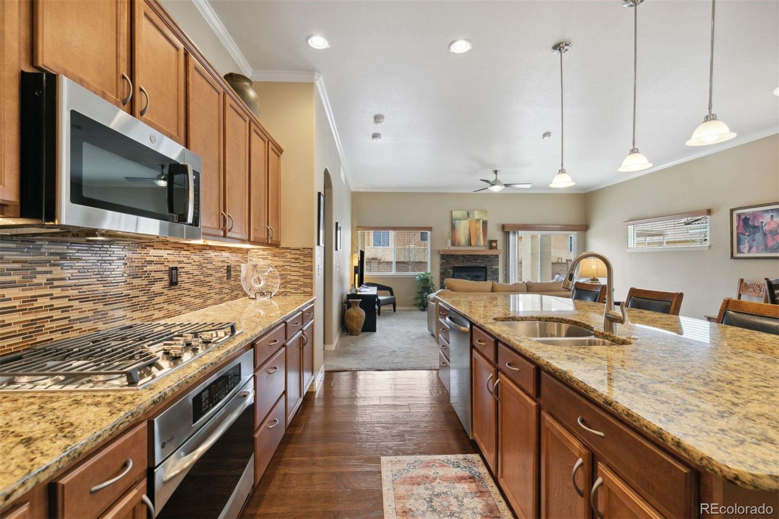 MLS Image #10 for 13808  paradise villas grove,colorado springs, Colorado