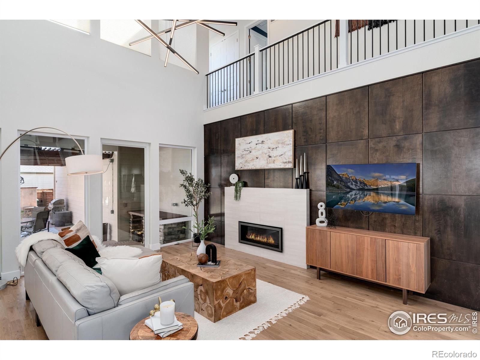 MLS Image #3 for 7966 e 50th avenue,denver, Colorado
