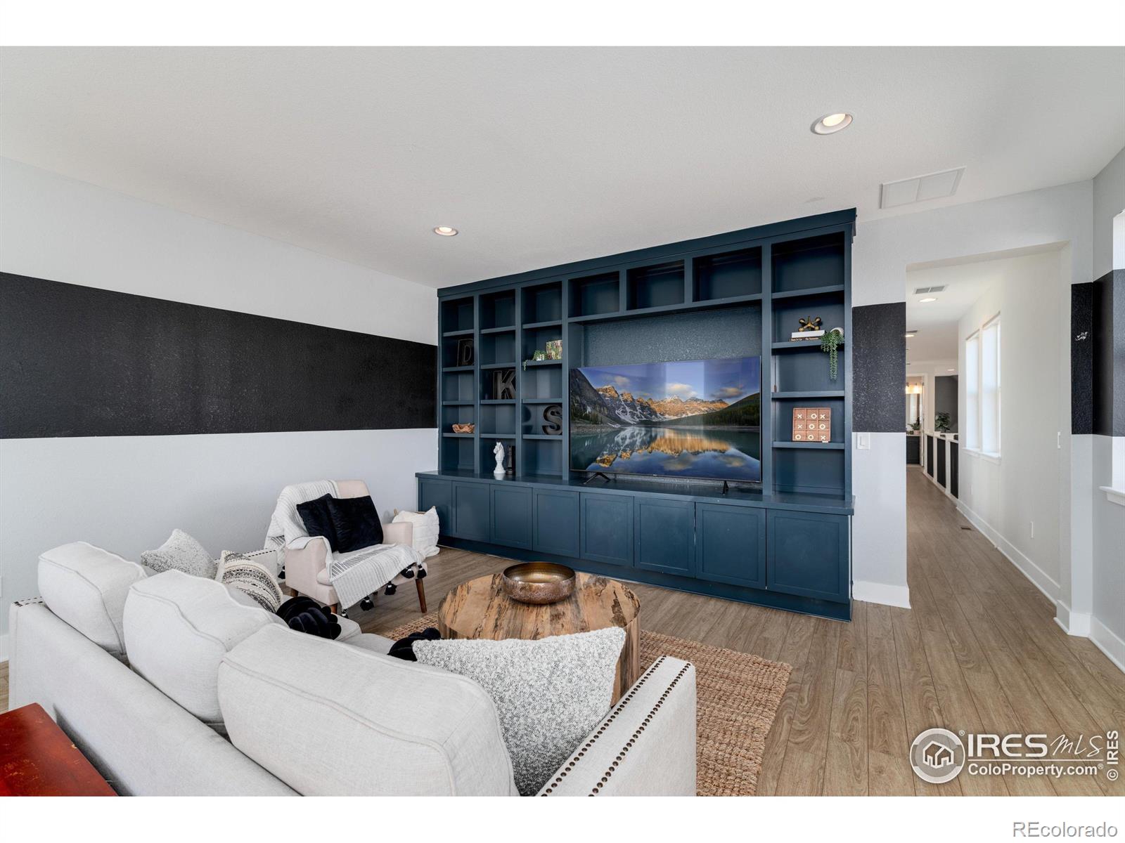 MLS Image #30 for 7966 e 50th avenue,denver, Colorado