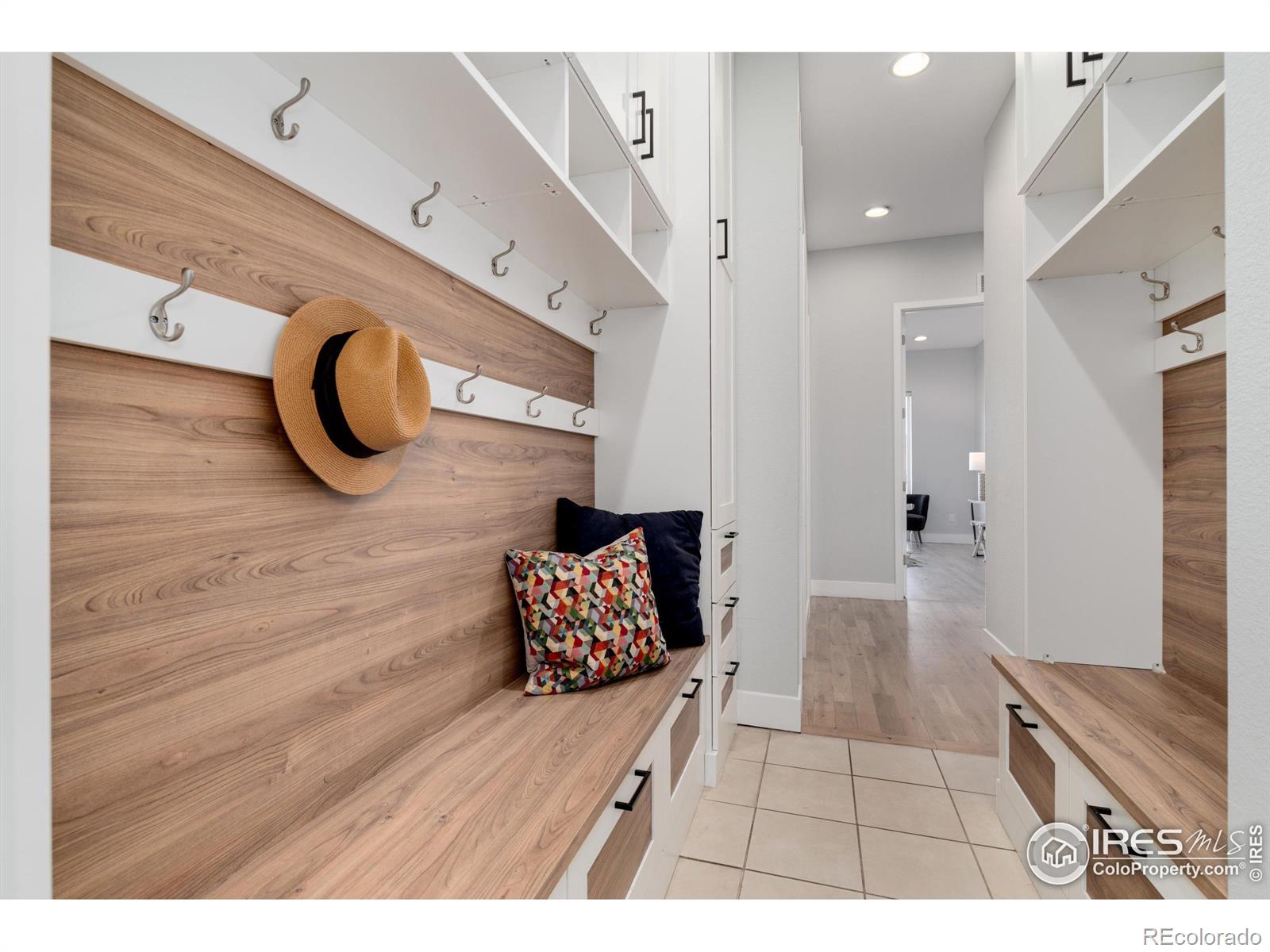 MLS Image #33 for 7966 e 50th avenue,denver, Colorado