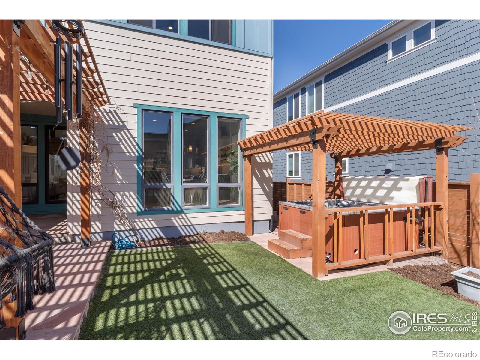 MLS Image #38 for 7966 e 50th avenue,denver, Colorado