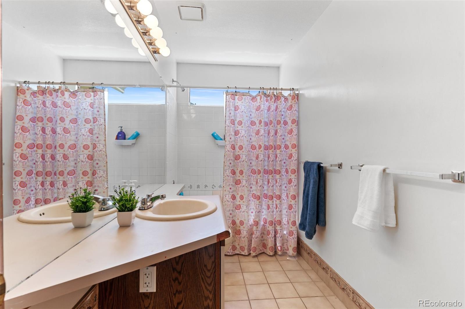 MLS Image #24 for 5536 s danube way,centennial, Colorado