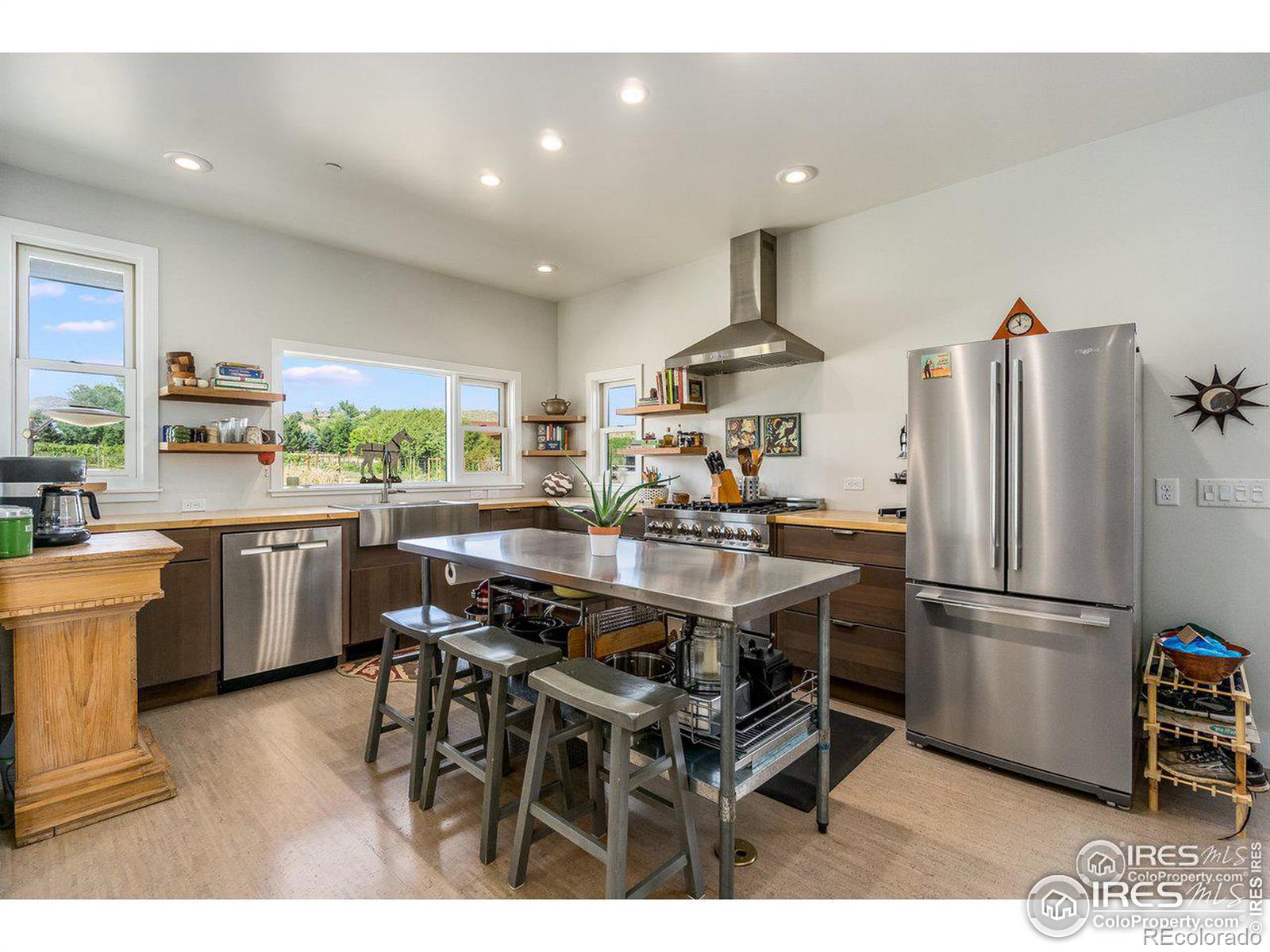 MLS Image #10 for 3922  bingham hill road,fort collins, Colorado