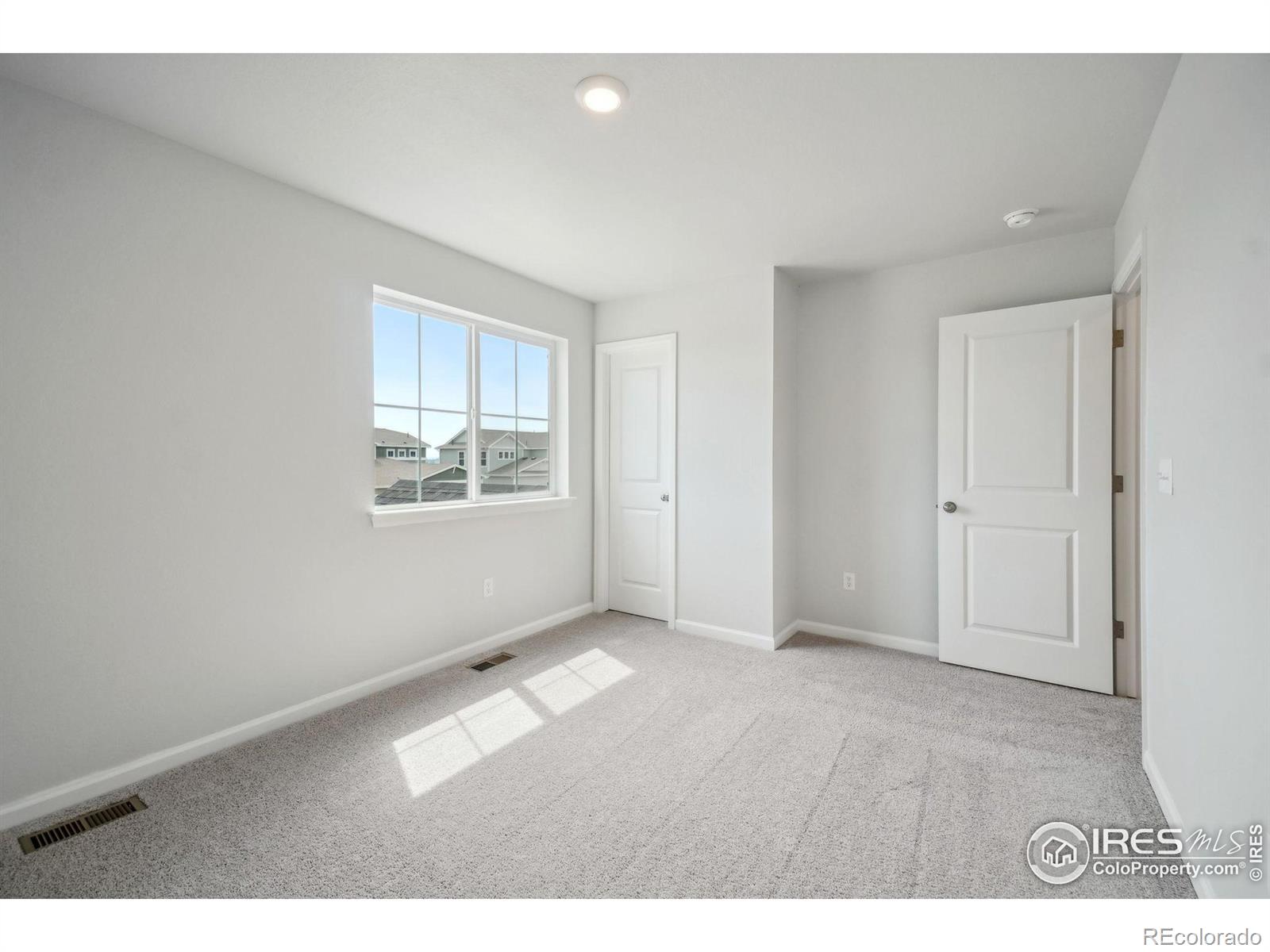 MLS Image #33 for 832  hummocky way,windsor, Colorado