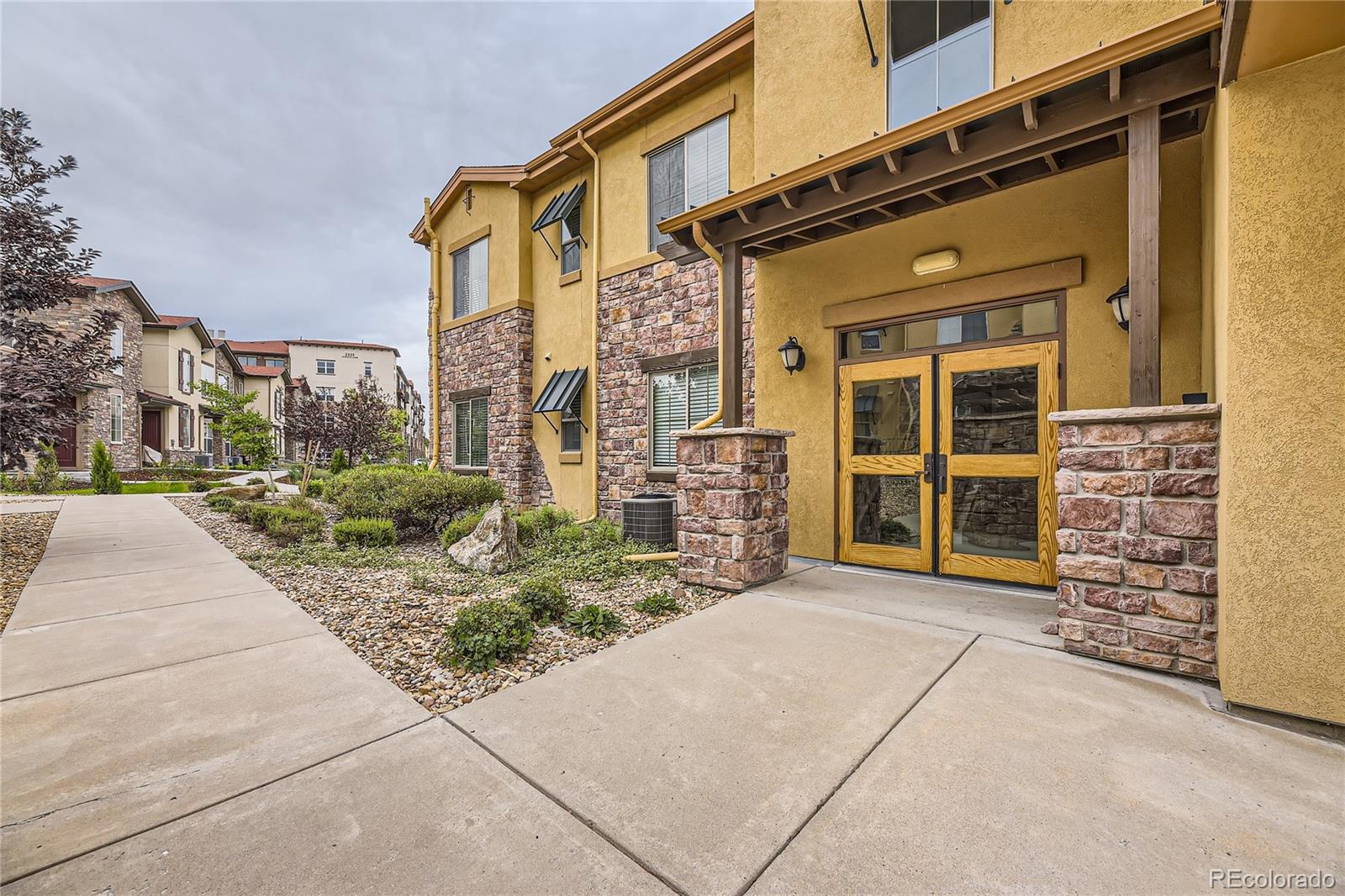 MLS Image #3 for 2320  primo road,highlands ranch, Colorado