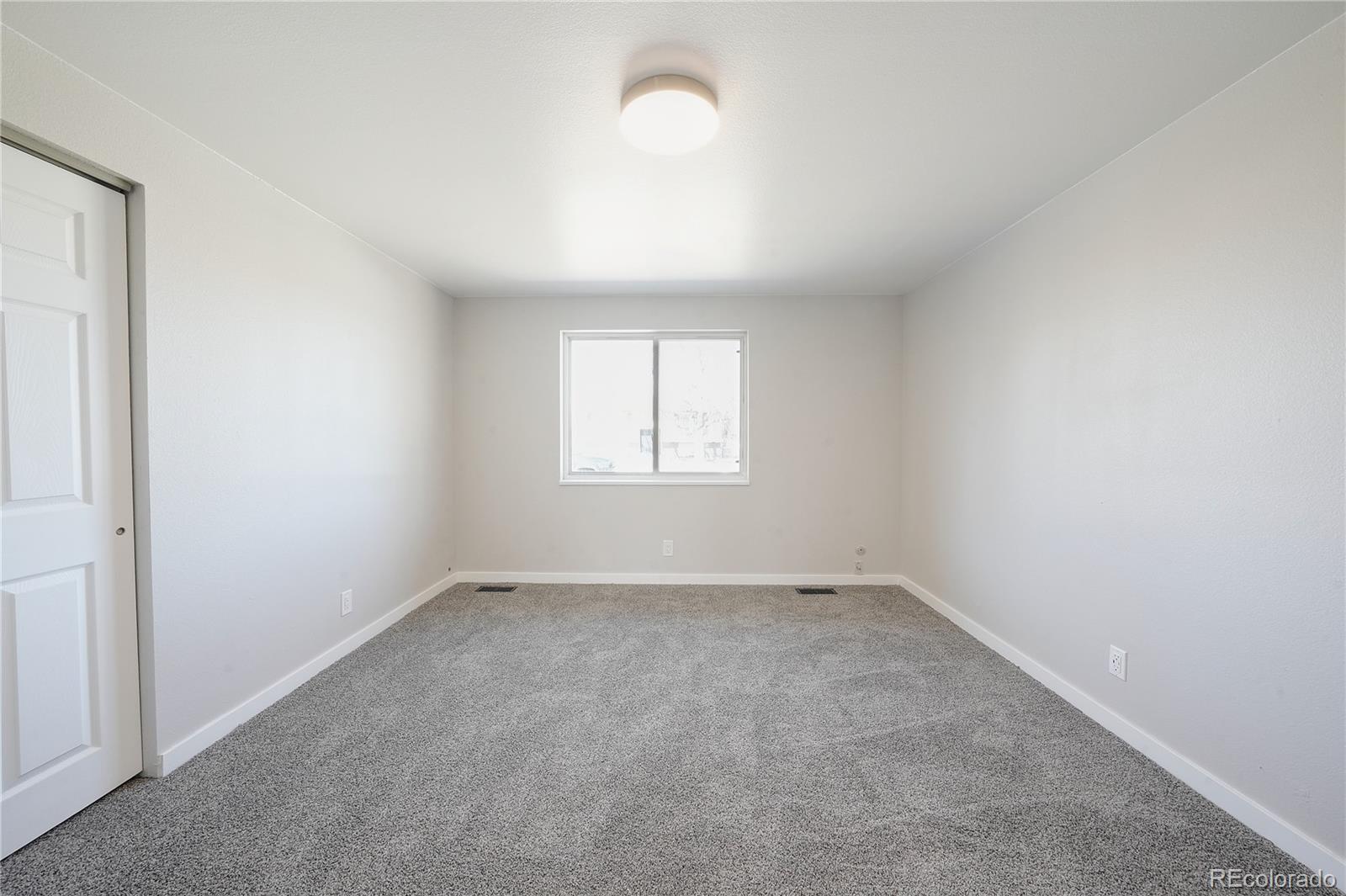 MLS Image #31 for 13050 e 48th avenue,denver, Colorado