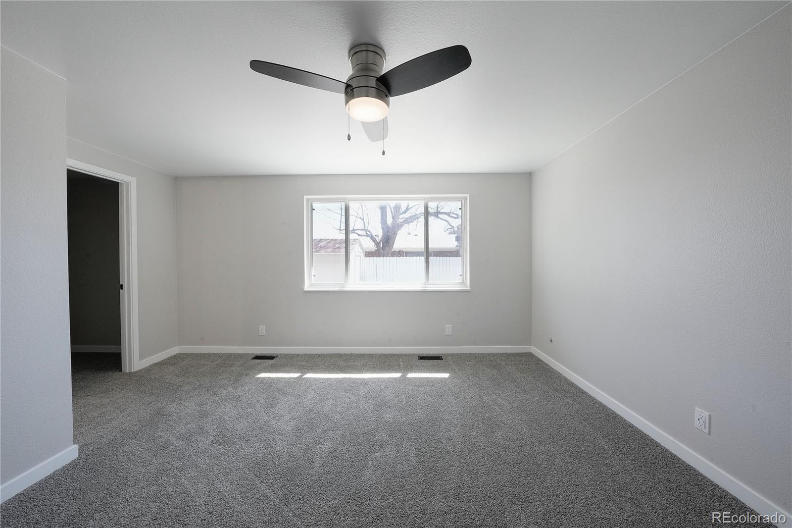 MLS Image #32 for 13050 e 48th avenue,denver, Colorado