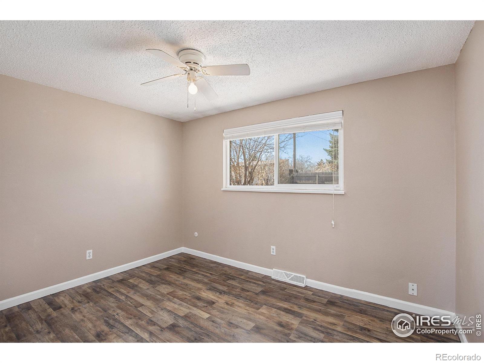 MLS Image #15 for 3019  lakeside drive,evans, Colorado