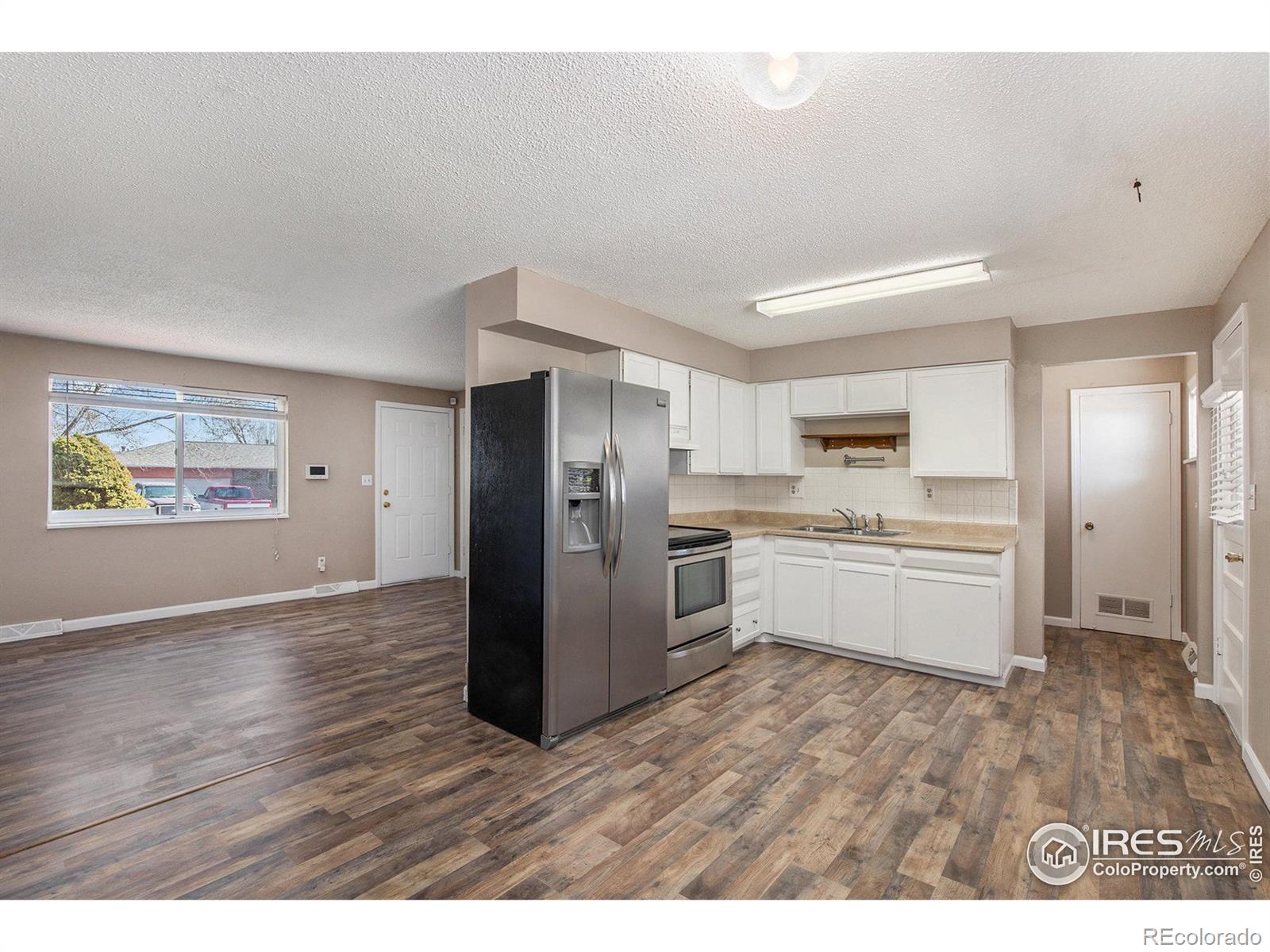 MLS Image #6 for 3019  lakeside drive,evans, Colorado