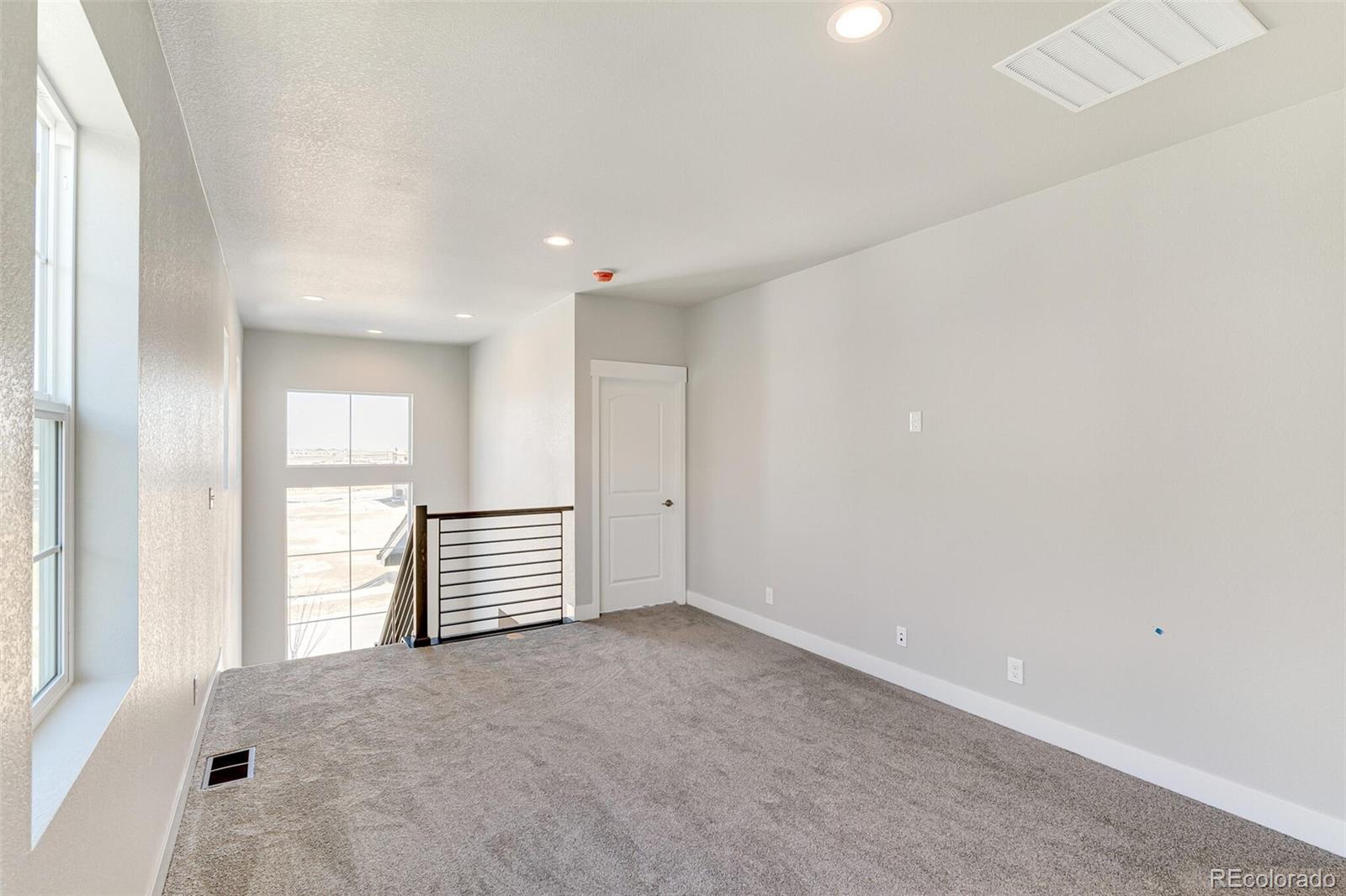 MLS Image #26 for 21056 e 62nd drive,aurora, Colorado