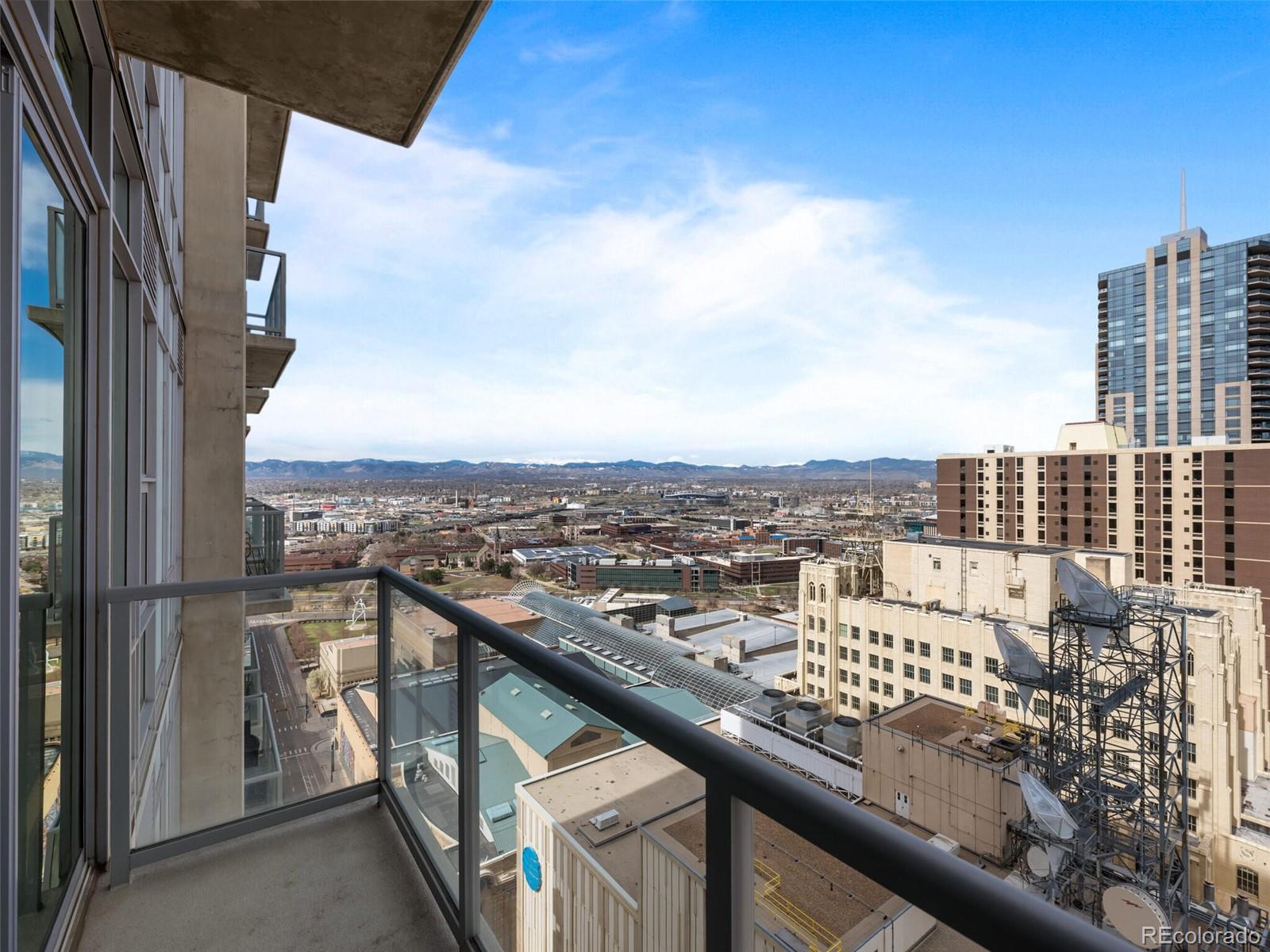 MLS Image #4 for 891  14th street 2806,denver, Colorado