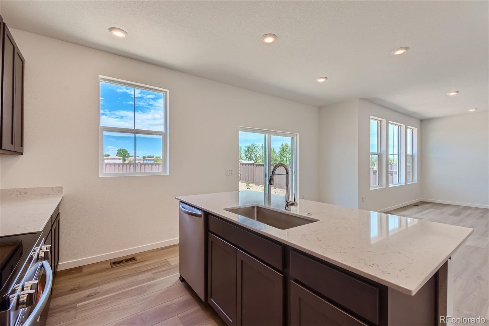 MLS Image #10 for 3985 n picadilly court,aurora, Colorado