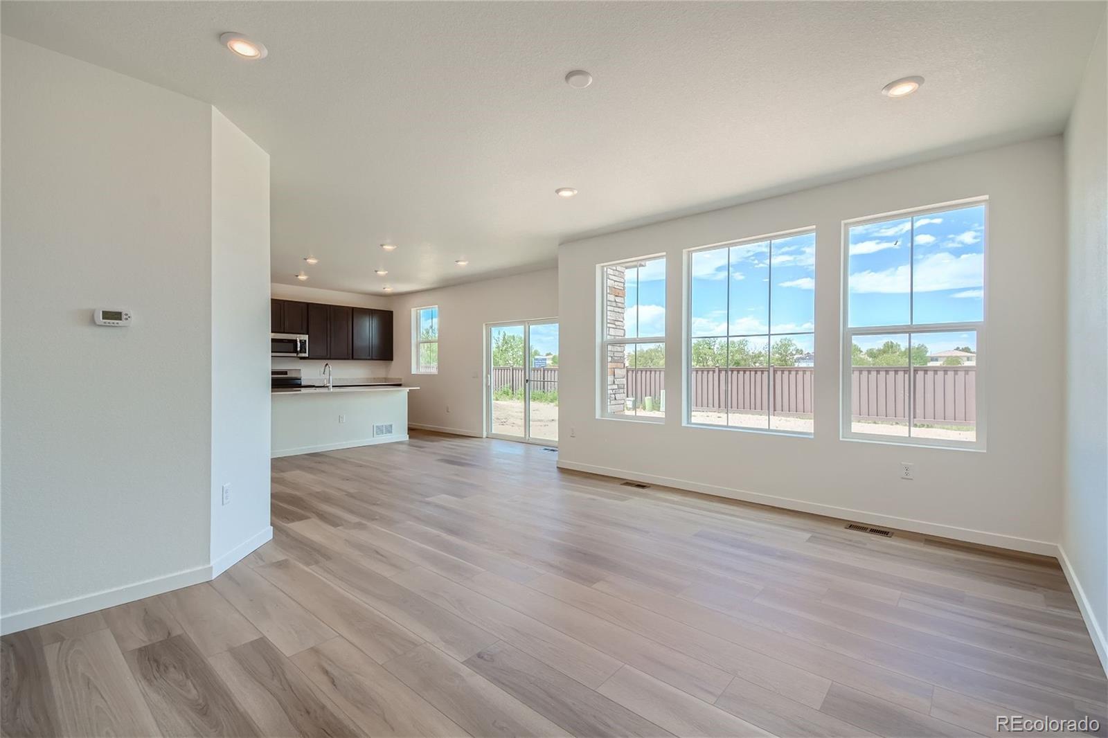 MLS Image #4 for 3985 n picadilly court,aurora, Colorado