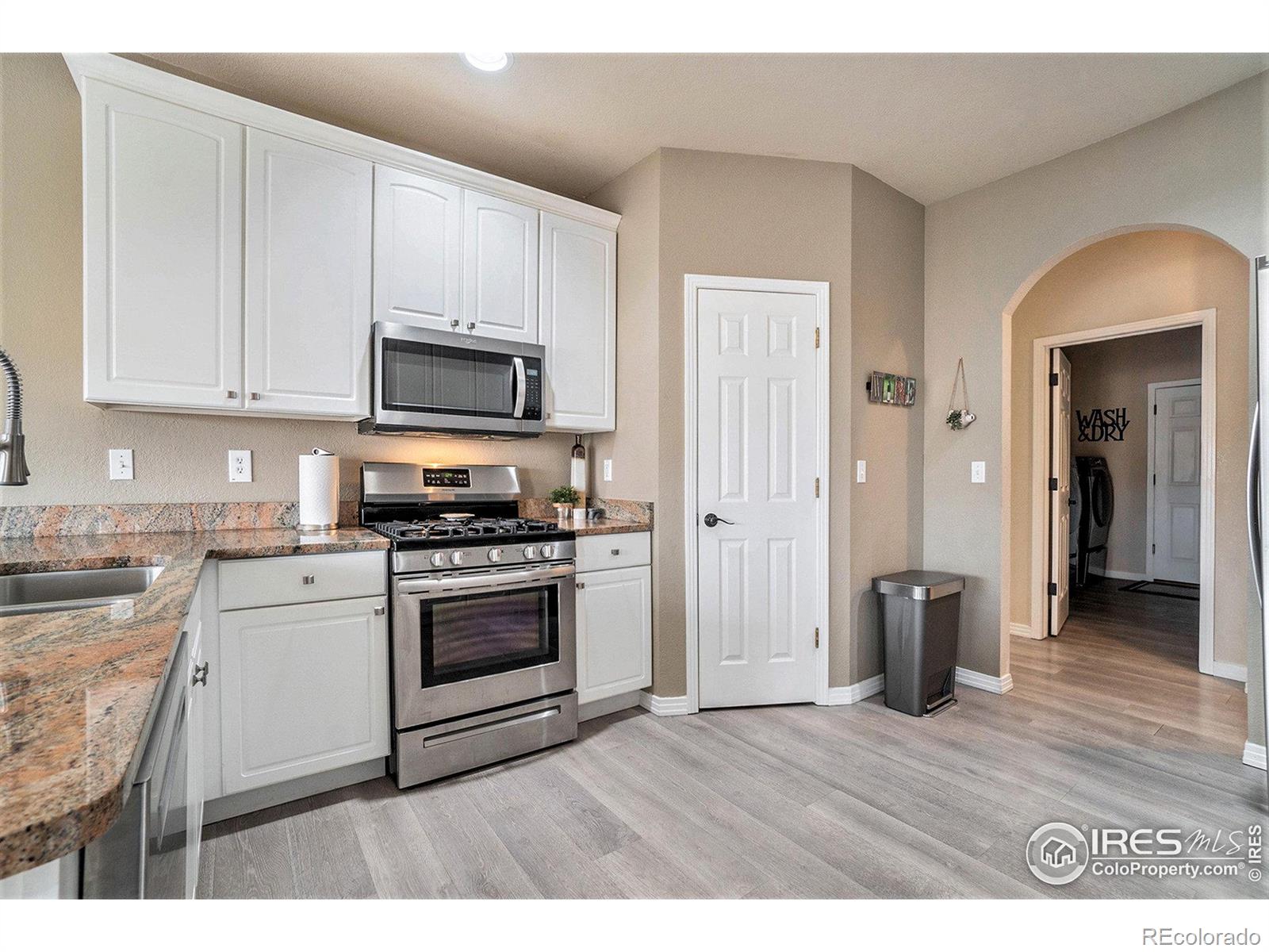 MLS Image #11 for 2206  pole pine lane,fort collins, Colorado