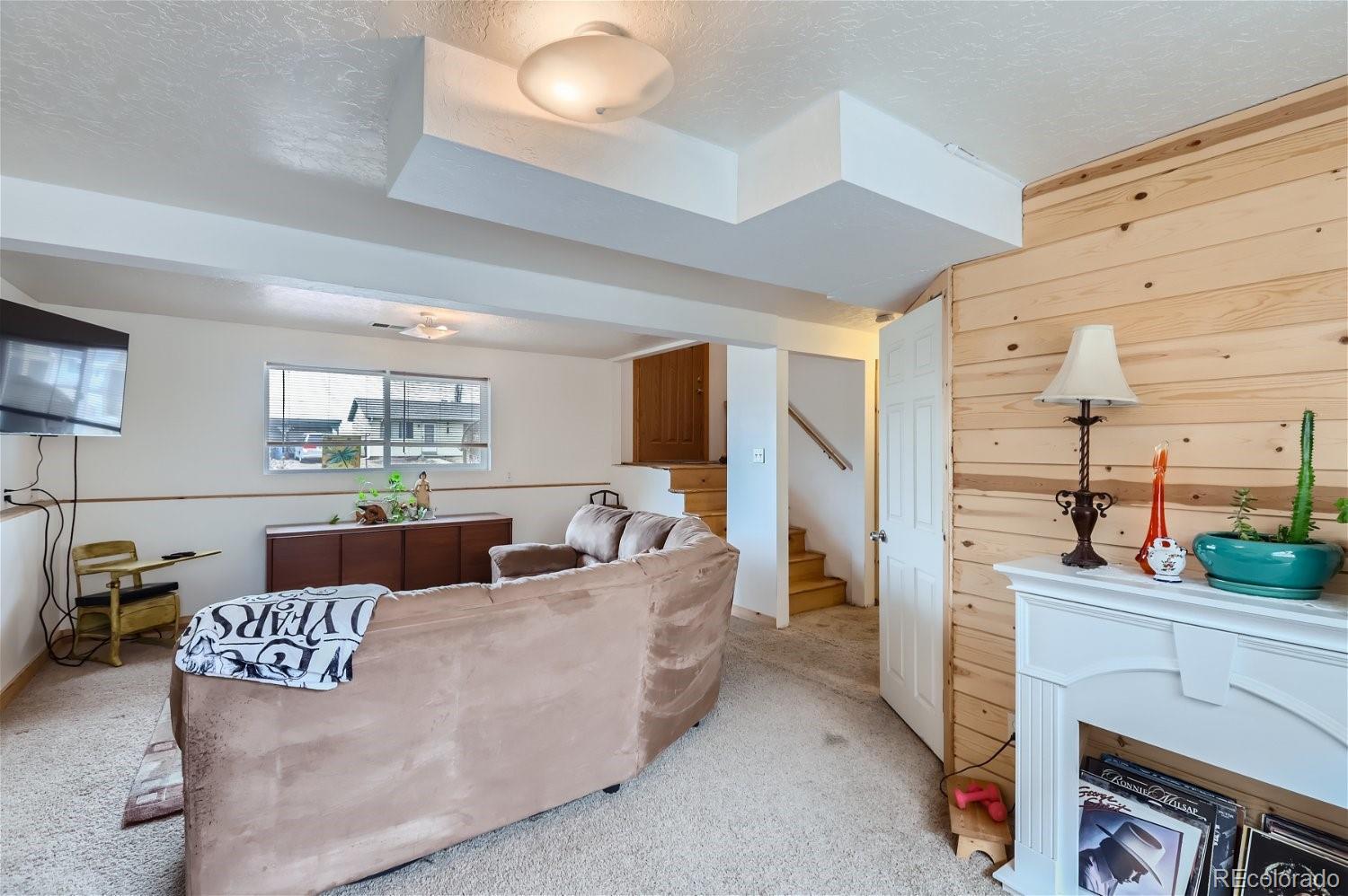 MLS Image #8 for 1507  carmelita court,platteville, Colorado