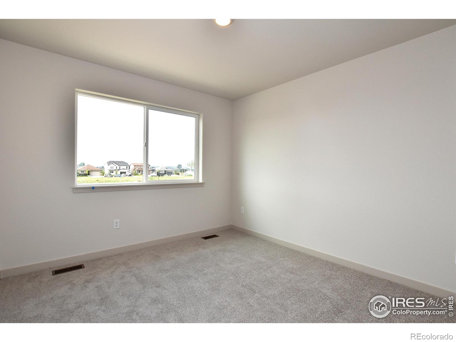 MLS Image #31 for 228 e 4th street,berthoud, Colorado