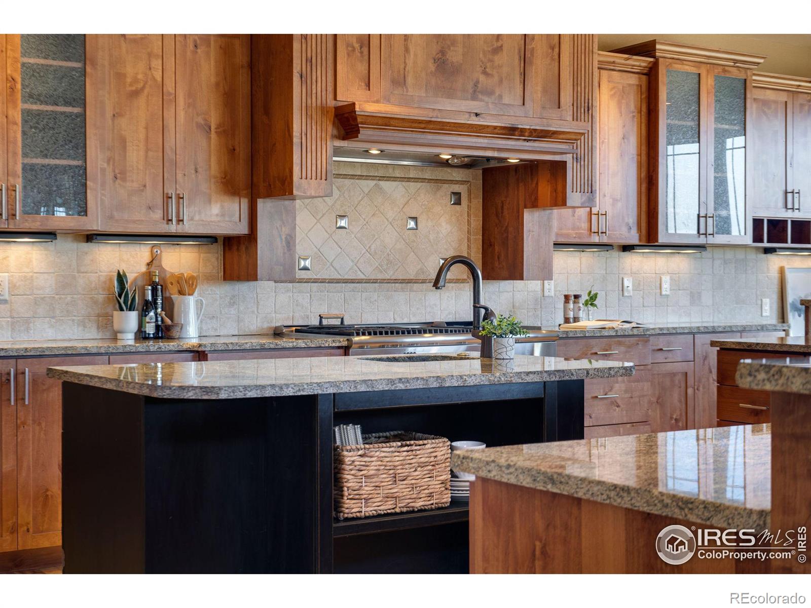 MLS Image #13 for 507  ventana way,windsor, Colorado