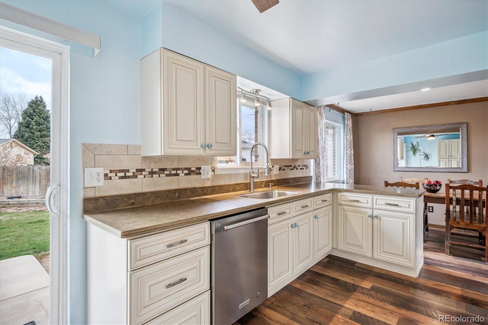 MLS Image #9 for 4482 s dudley way,littleton, Colorado