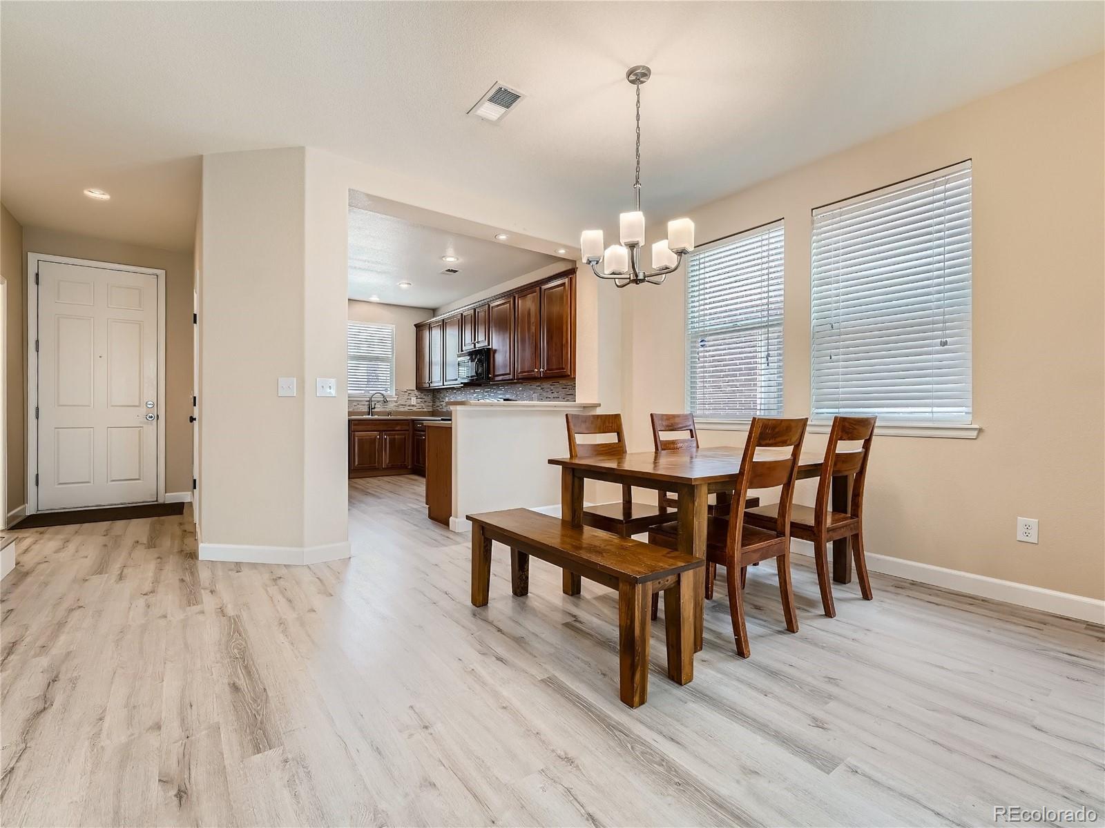 MLS Image #5 for 13640 e weaver place,englewood, Colorado