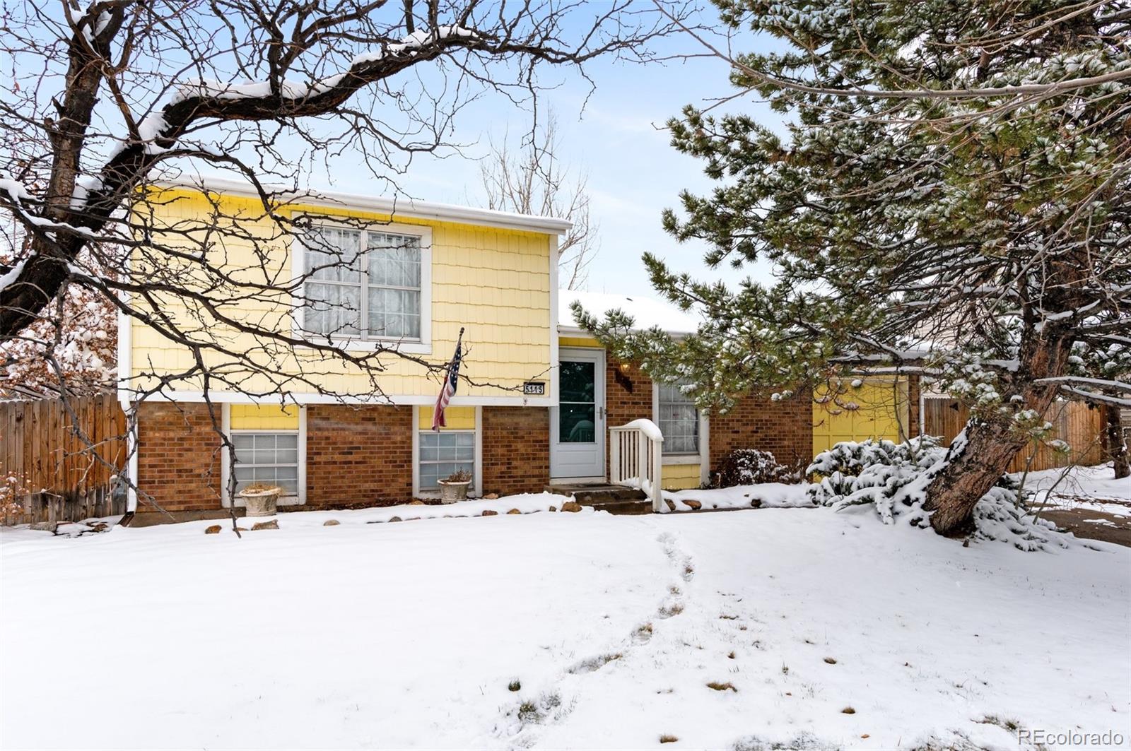 CMA Image for 5115  Deephaven Court,Denver, Colorado