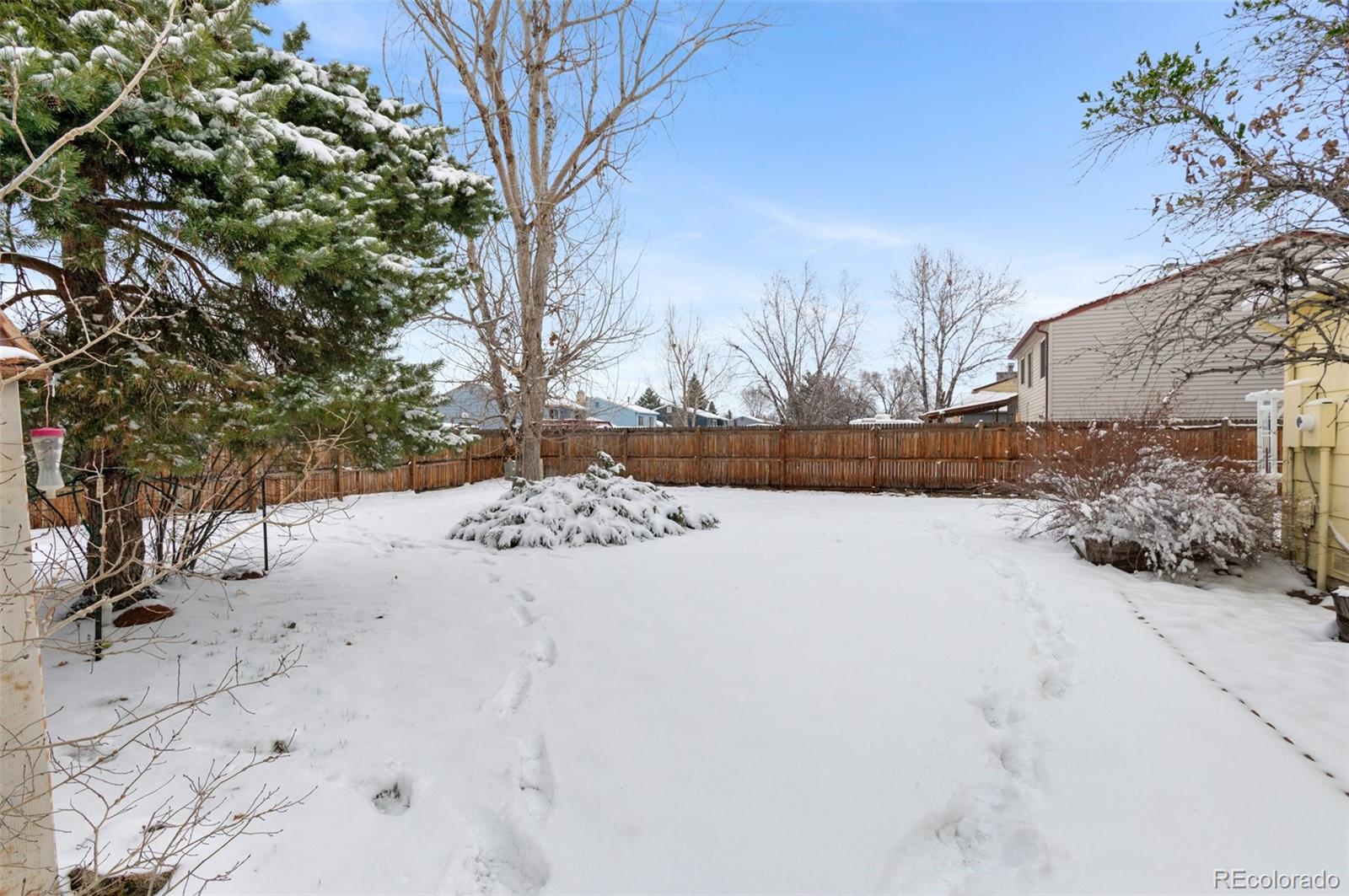 MLS Image #21 for 5115  deephaven court,denver, Colorado