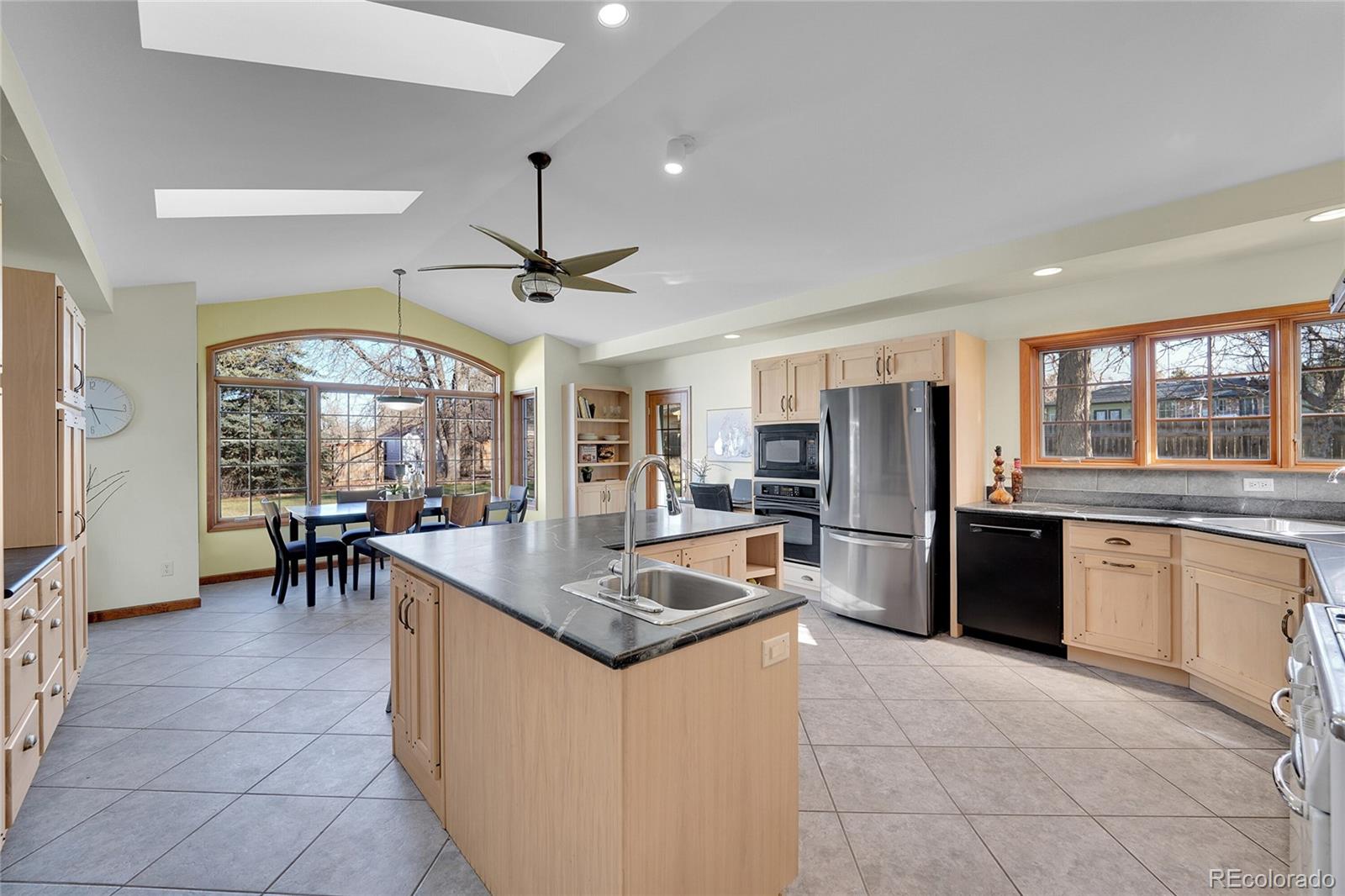 MLS Image #12 for 1576 w davies place,littleton, Colorado