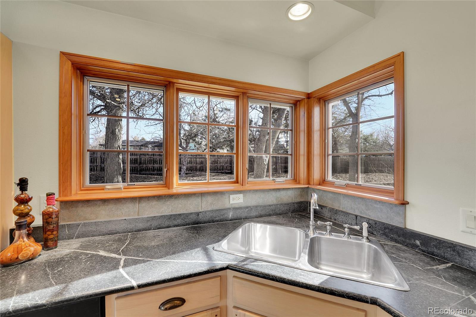 MLS Image #16 for 1576 w davies place,littleton, Colorado