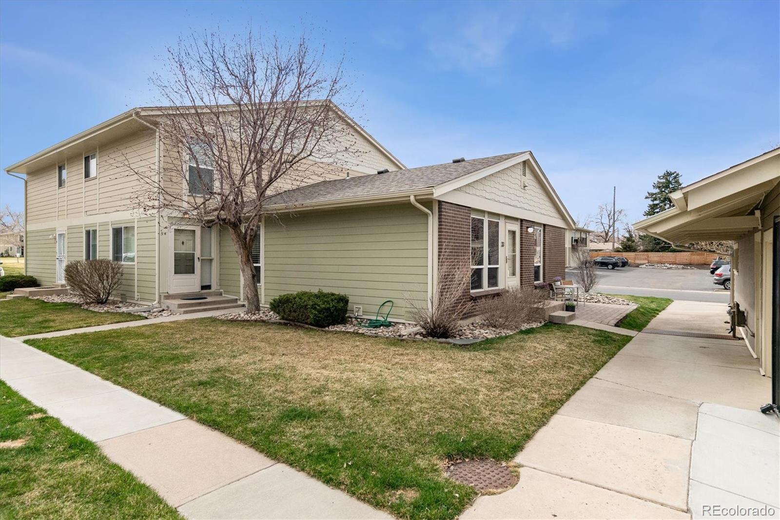 MLS Image #23 for 1250 s monaco parkway,denver, Colorado