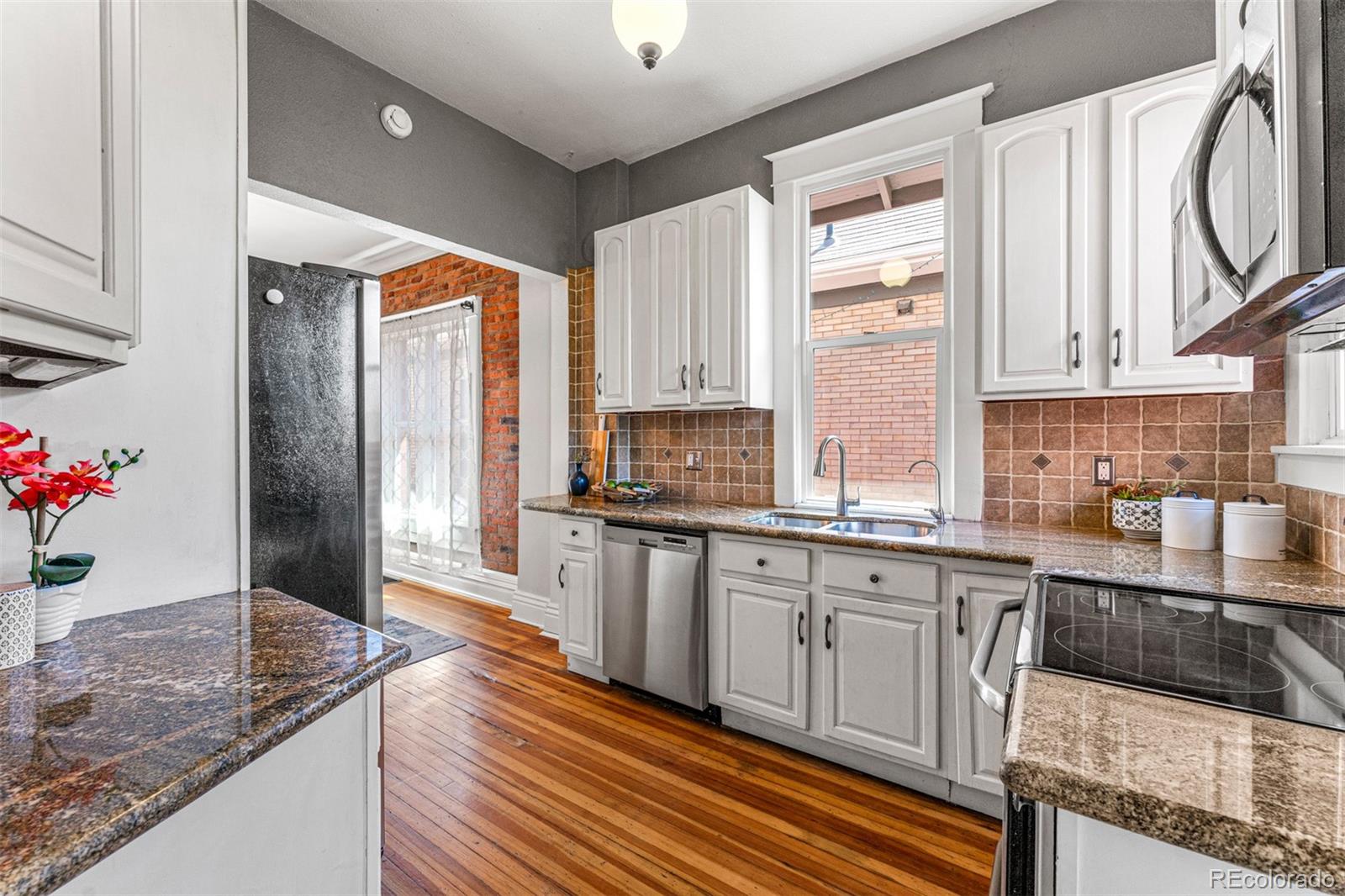 MLS Image #8 for 3333  elizabeth street,denver, Colorado