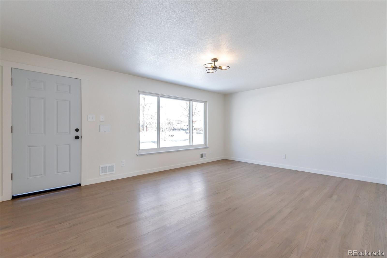 MLS Image #3 for 14192 e 25th place,aurora, Colorado