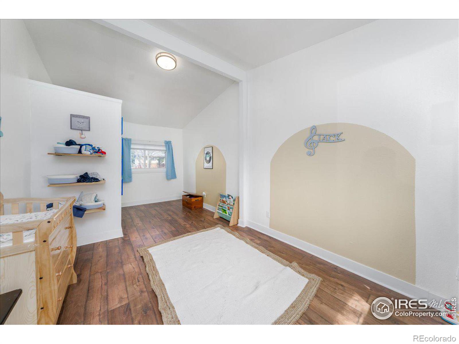 MLS Image #10 for 7860  valley view drive,denver, Colorado