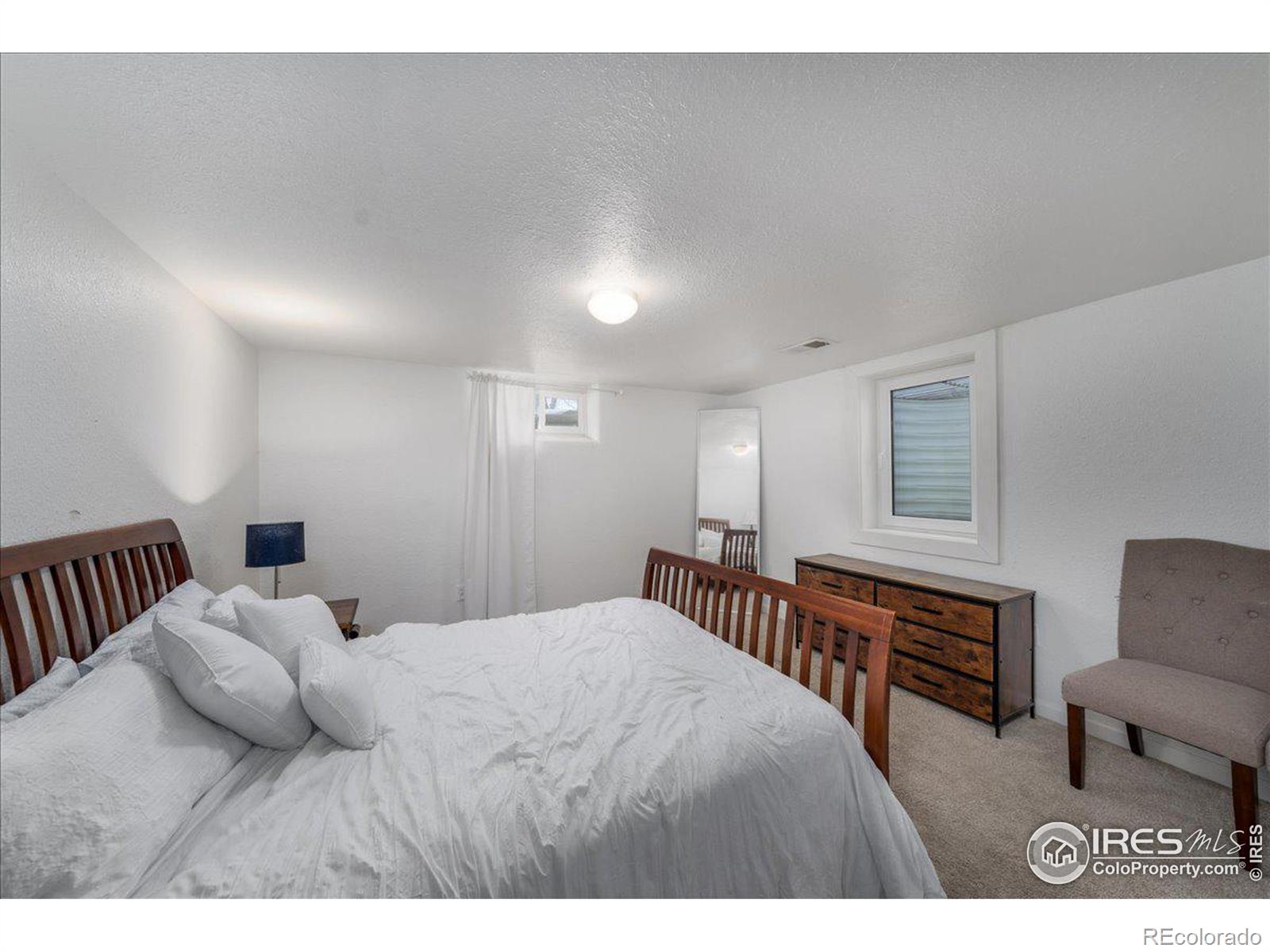 MLS Image #18 for 7860  valley view drive,denver, Colorado