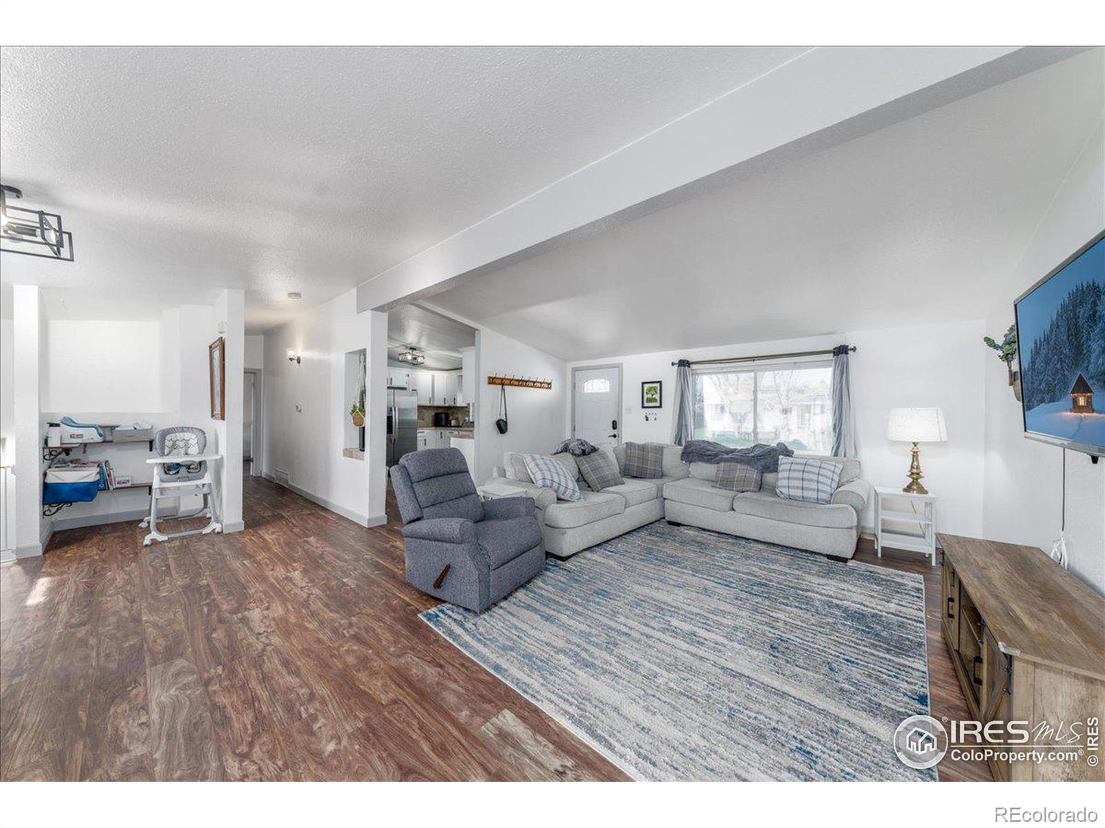 MLS Image #3 for 7860  valley view drive,denver, Colorado