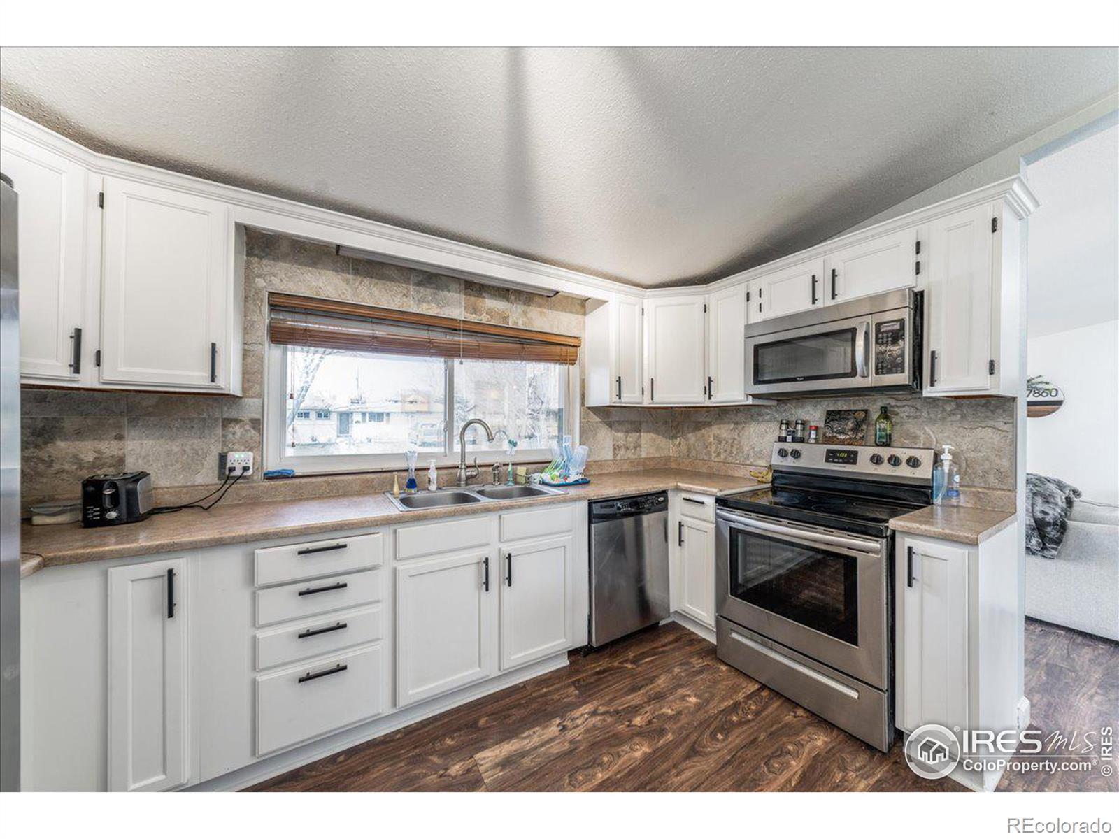 MLS Image #6 for 7860  valley view drive,denver, Colorado