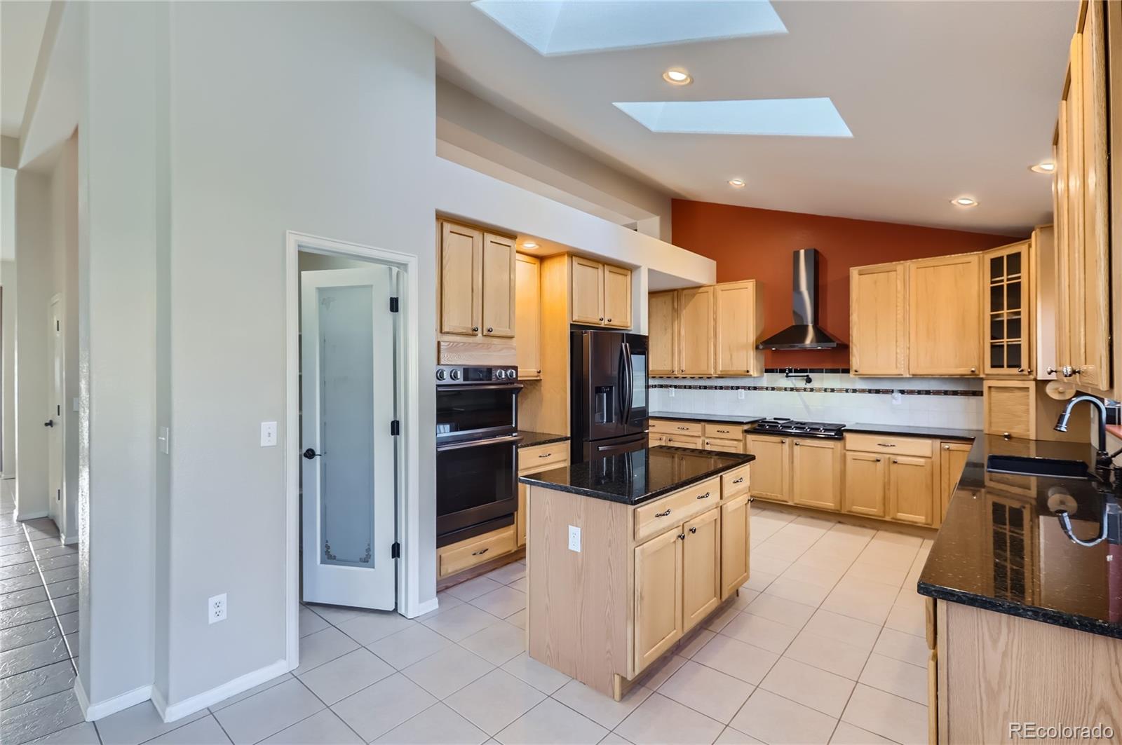 MLS Image #8 for 1444  clemson drive,longmont, Colorado