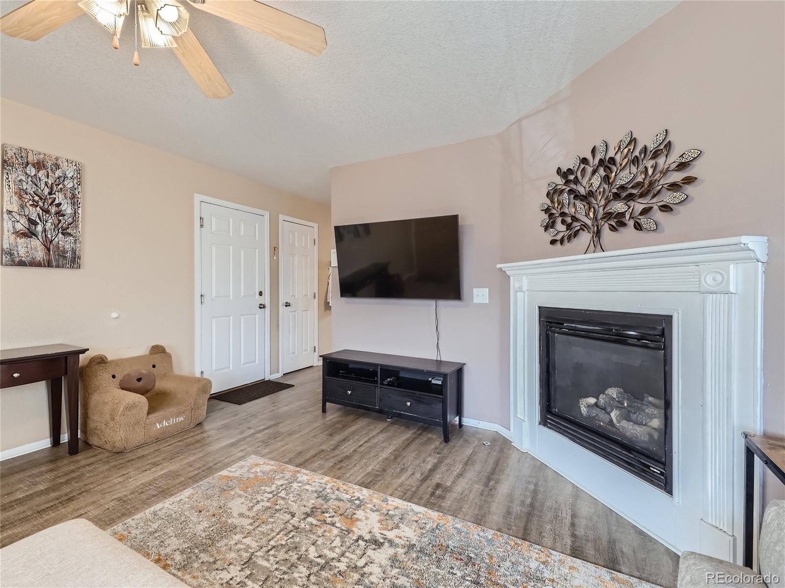 MLS Image #5 for 9975  helena street,commerce city, Colorado