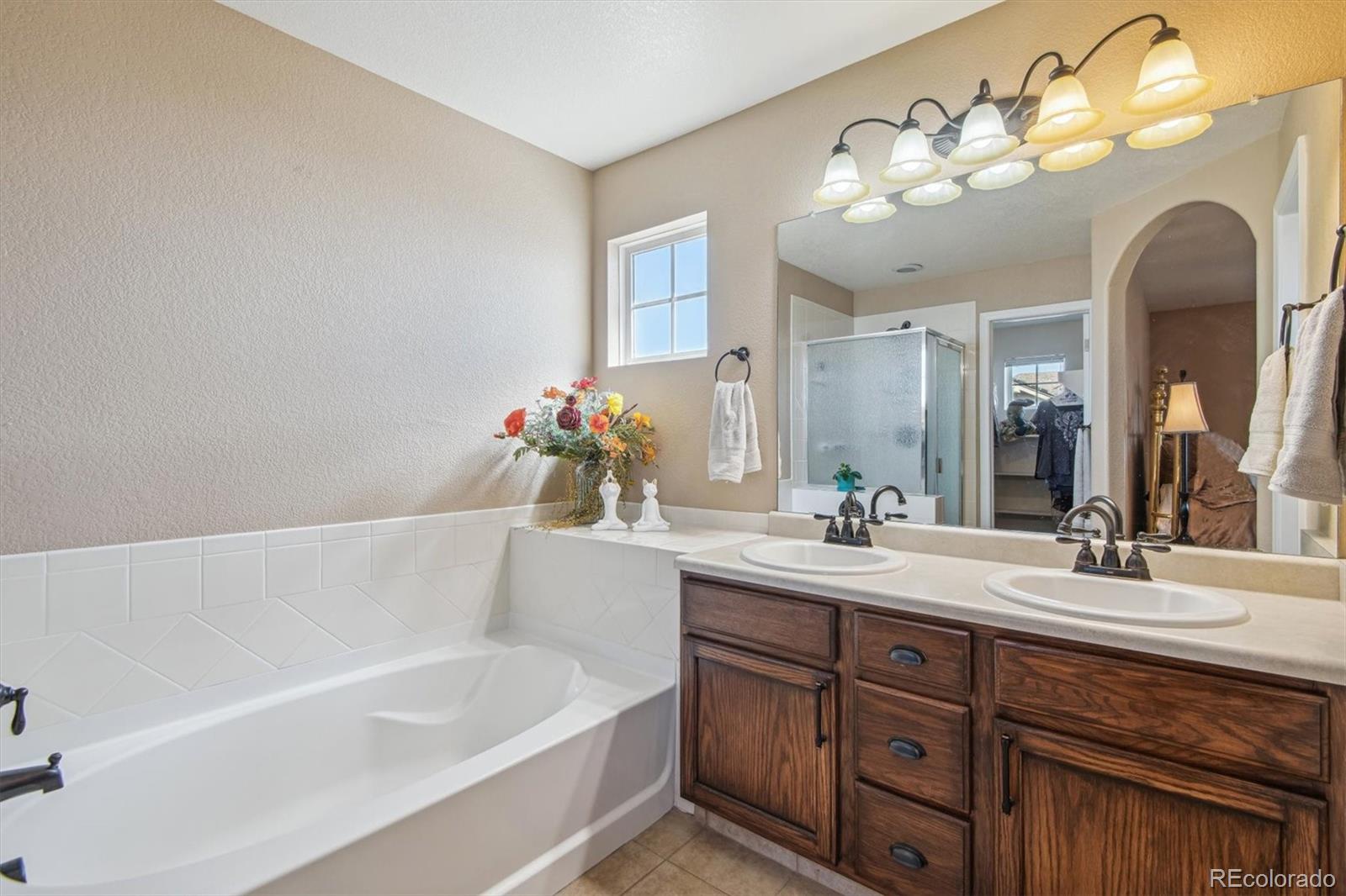 MLS Image #11 for 22149 e jamison place,aurora, Colorado