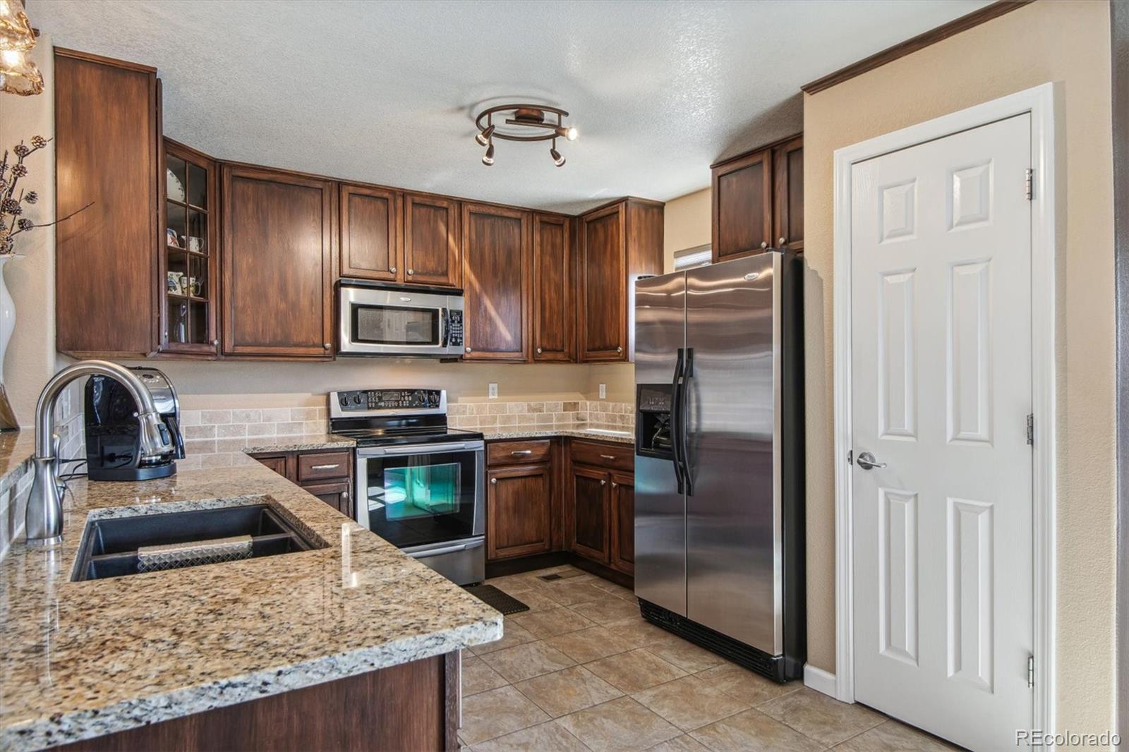 MLS Image #5 for 22149 e jamison place,aurora, Colorado