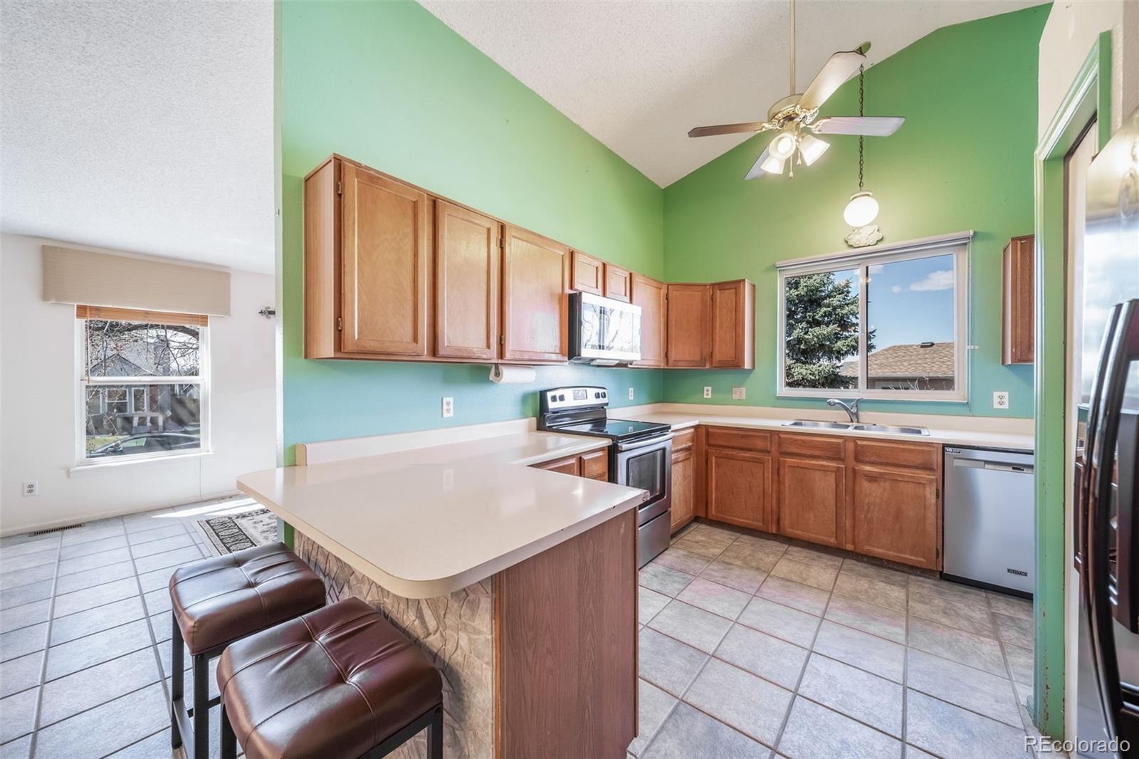 MLS Image #11 for 2918 s bahama street,aurora, Colorado