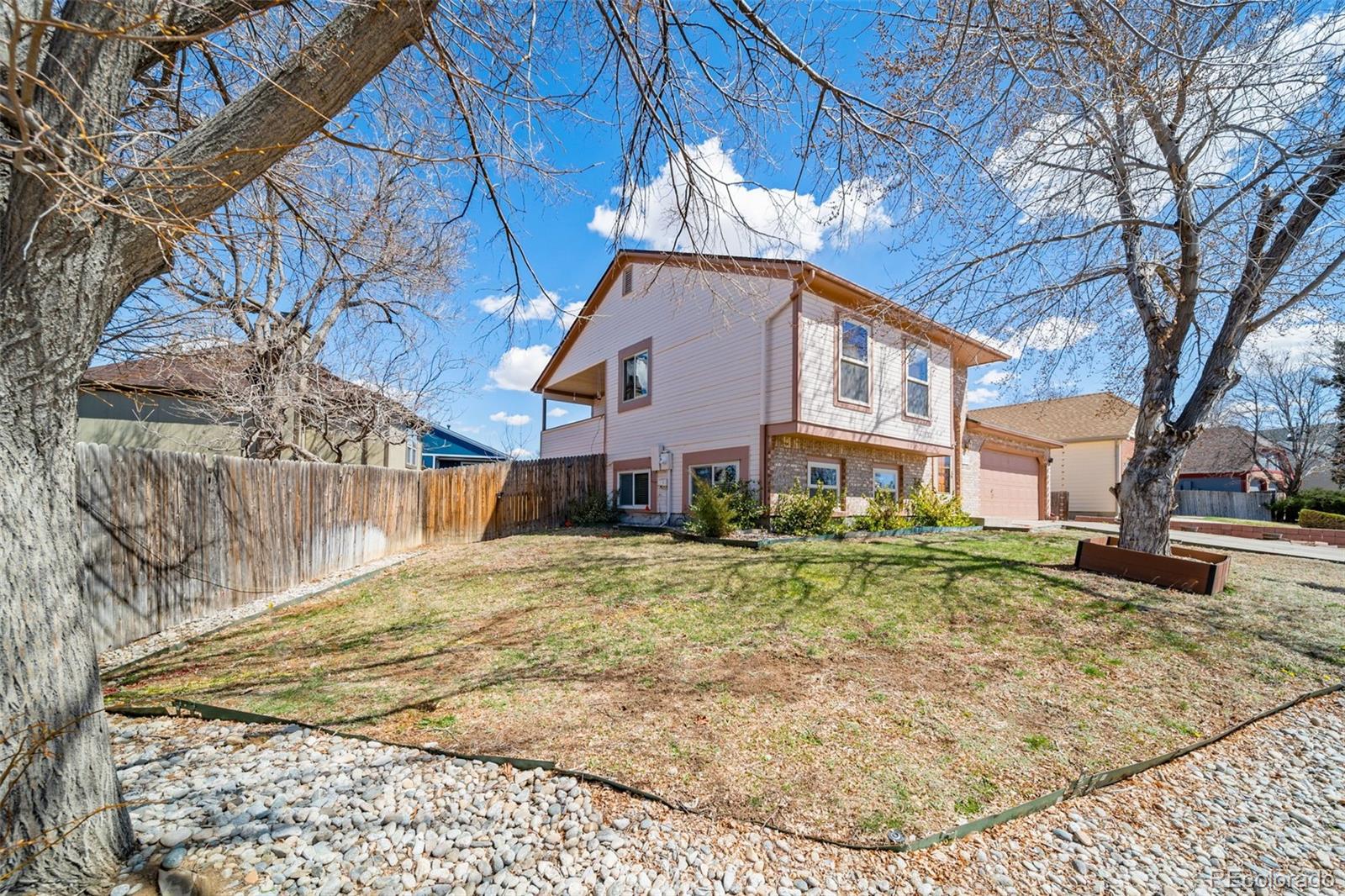 MLS Image #3 for 2918 s bahama street,aurora, Colorado